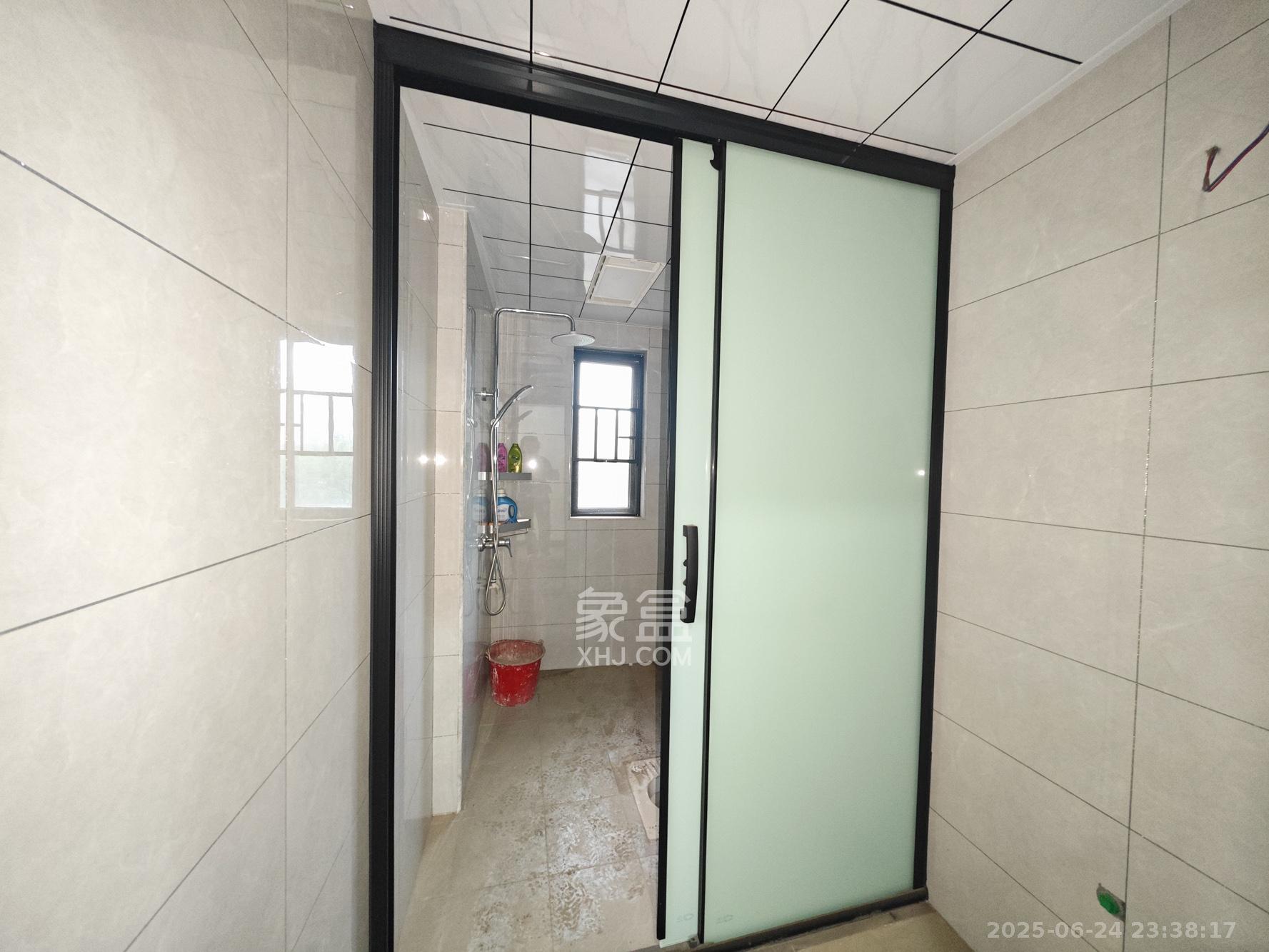 中建嘉和城  1室0厅0卫   125.00万其他