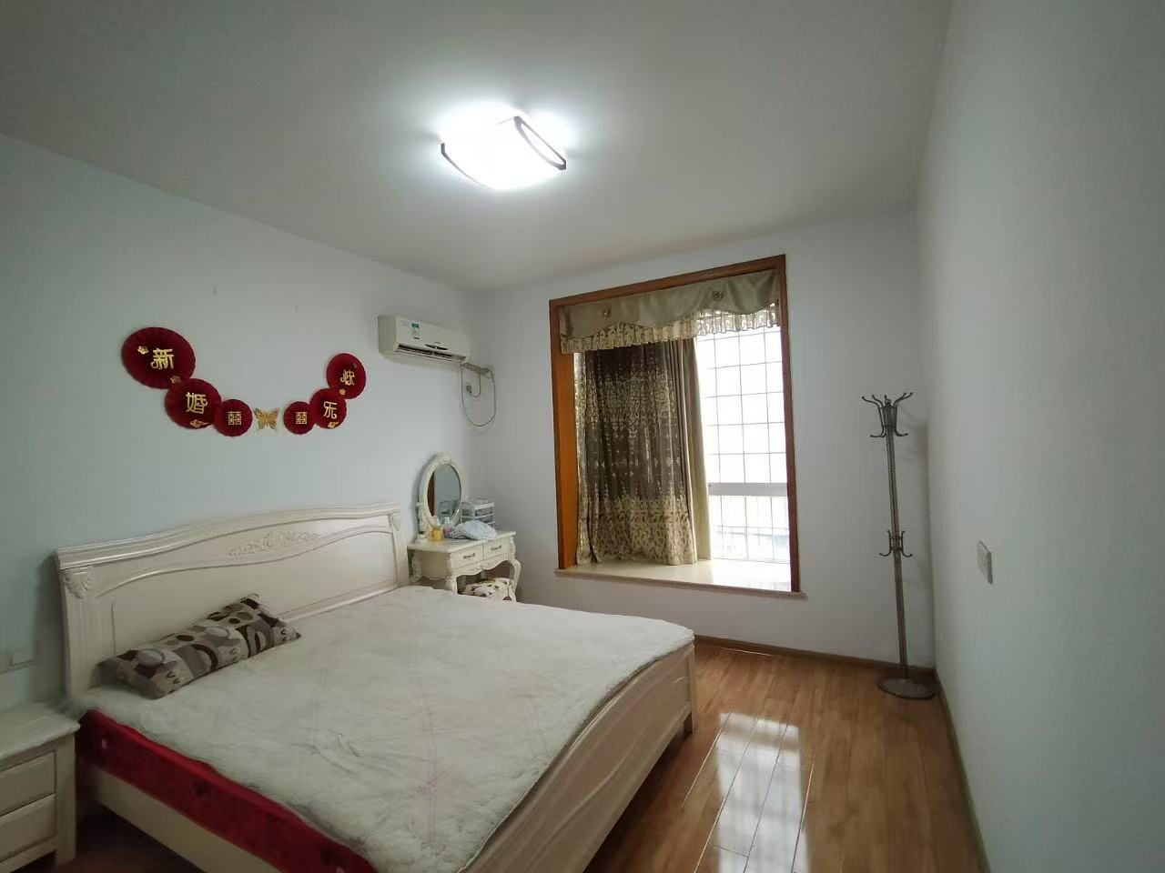 丽景港湾  2室2厅2卫   1200.00元/月室内图