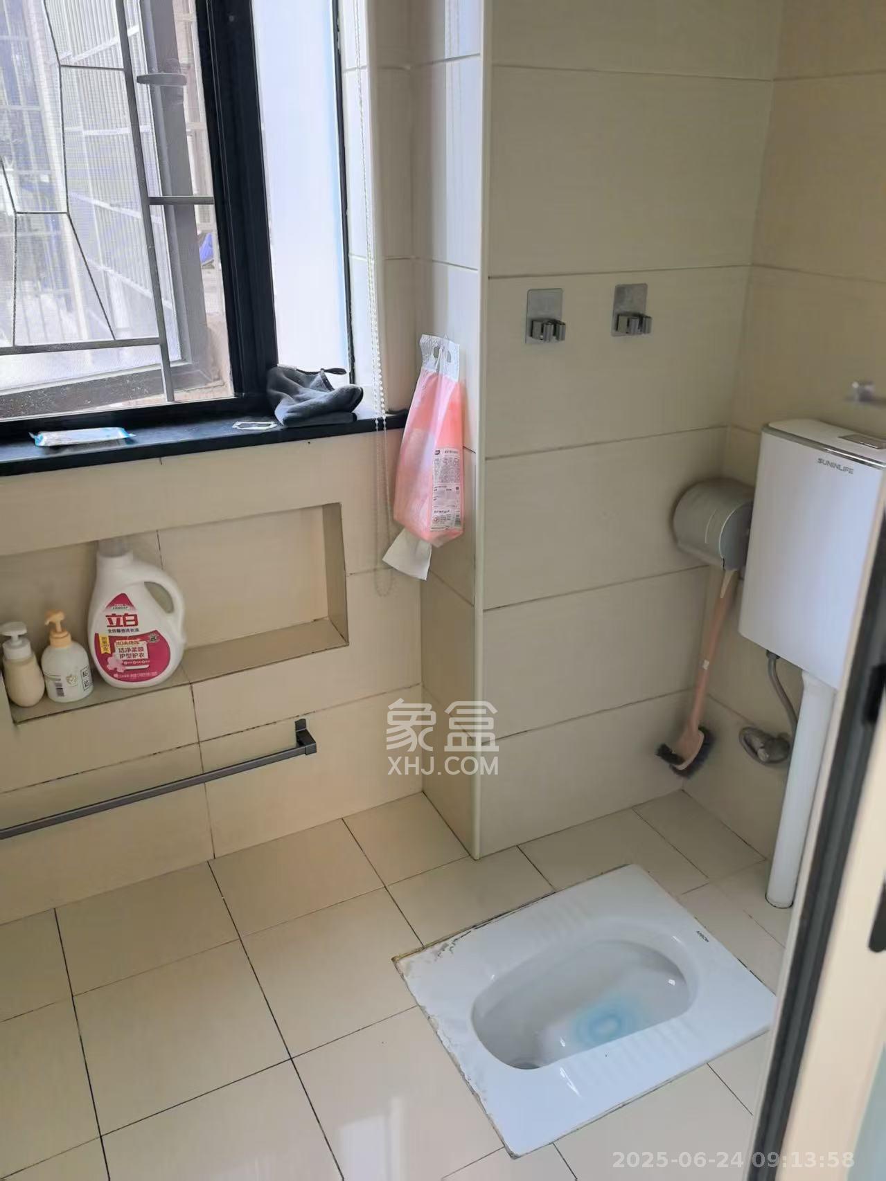 长大卧琥  3室2厅1卫   2500.00元/月室内图