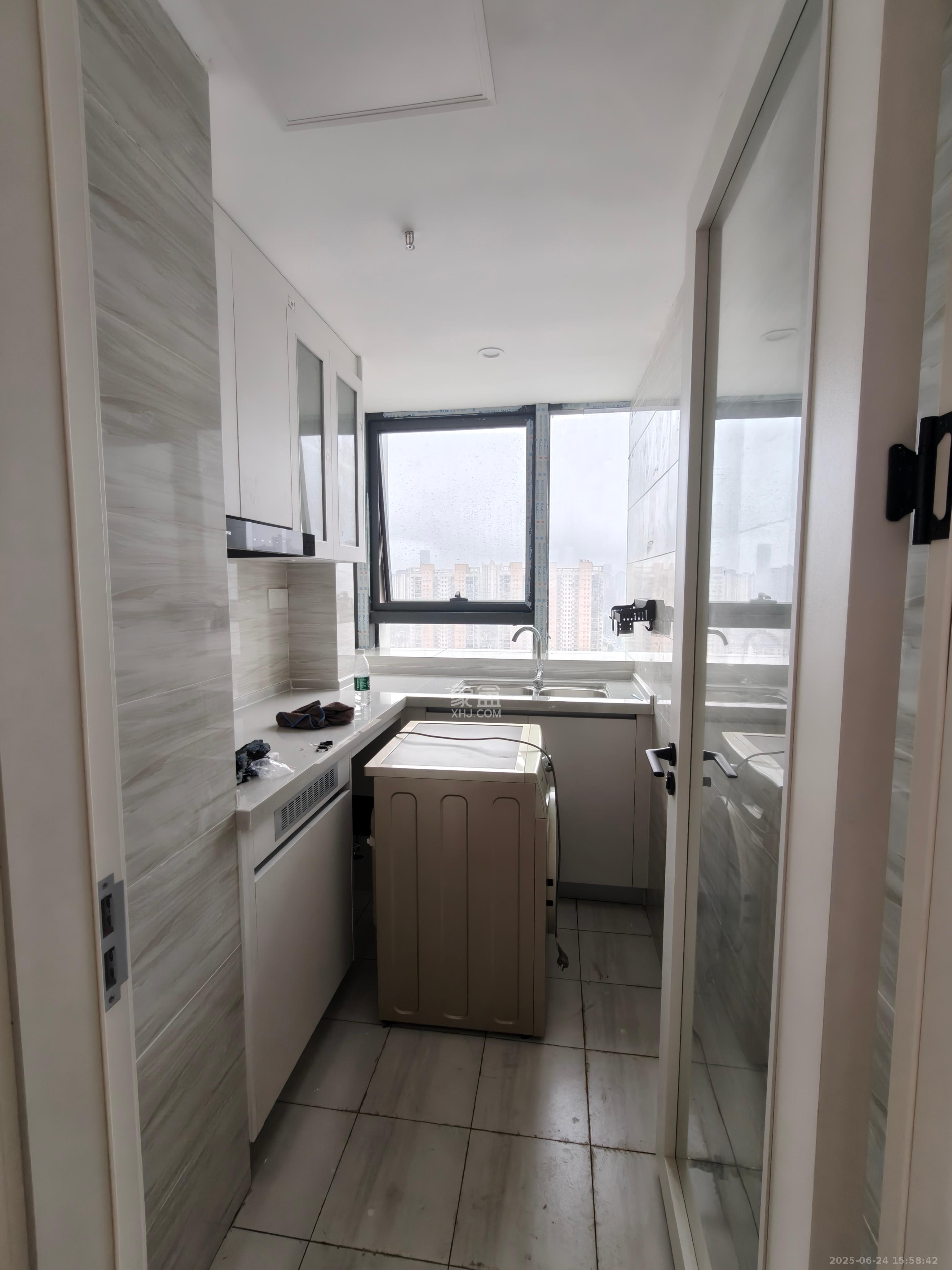 恒大珺悦府 3室1厅1卫 3000.0元/月 恒大珺悦府 3室1厅1卫 3000.0元/月室内图