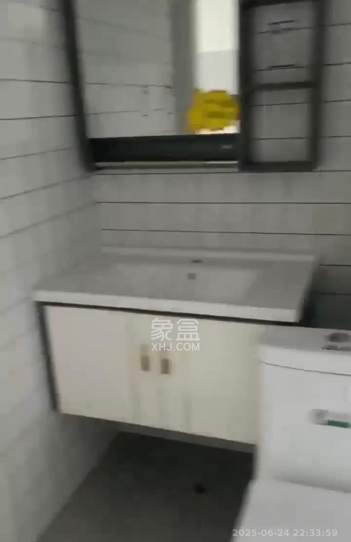 诺亚方舟大厦  2室1厅1卫   2500.00元/月室内图