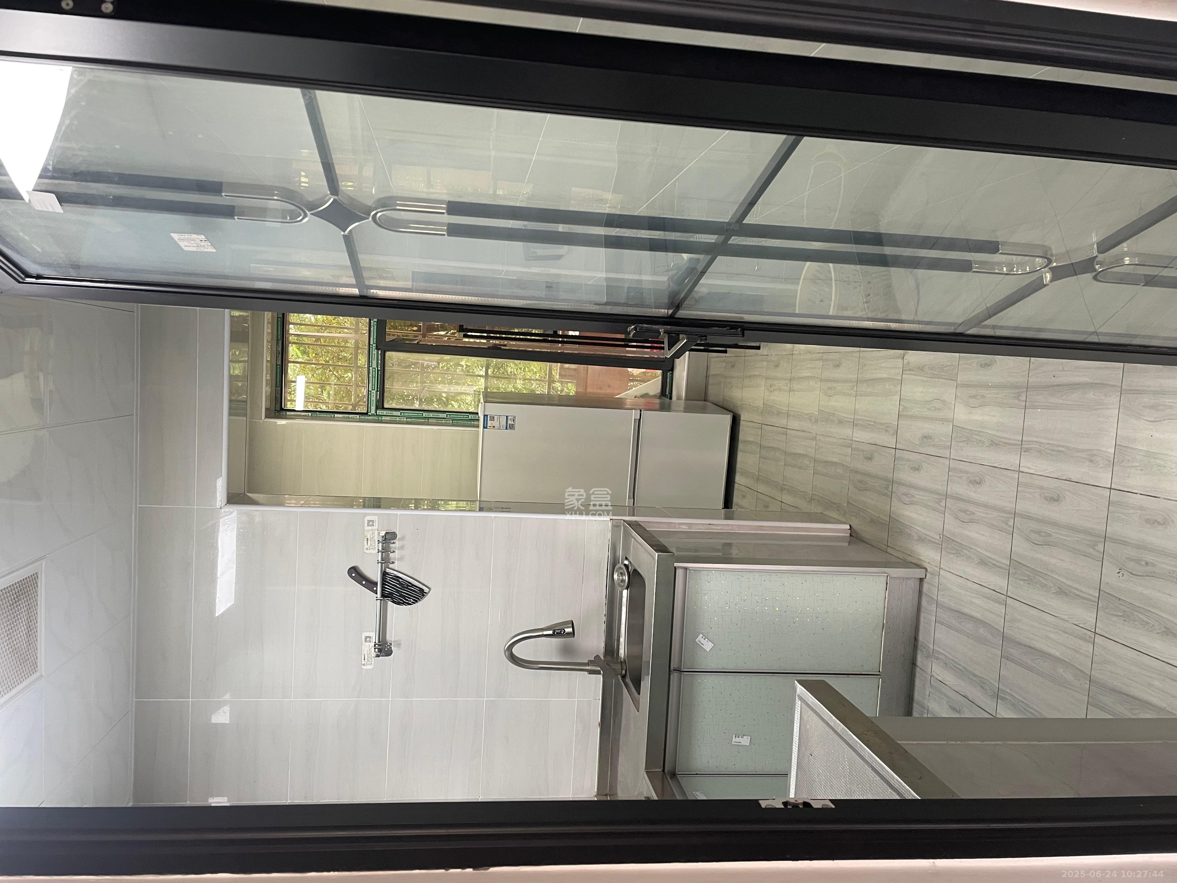 鑫远御文台一期  3室2厅1卫    2800.0元/月室内图