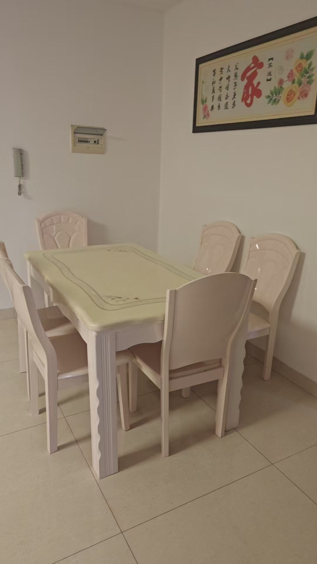 旺佳华府  4室2厅2卫   1600.00元/月室内图