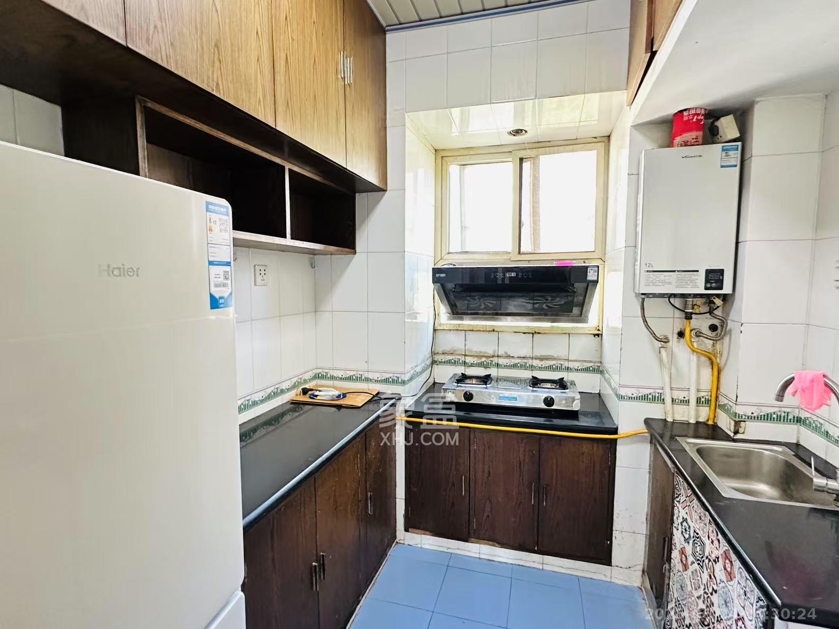 广厦新村  3室2厅2卫    2400.0元/月 广厦新村  3室2厅2卫    2400.0元/月室内图