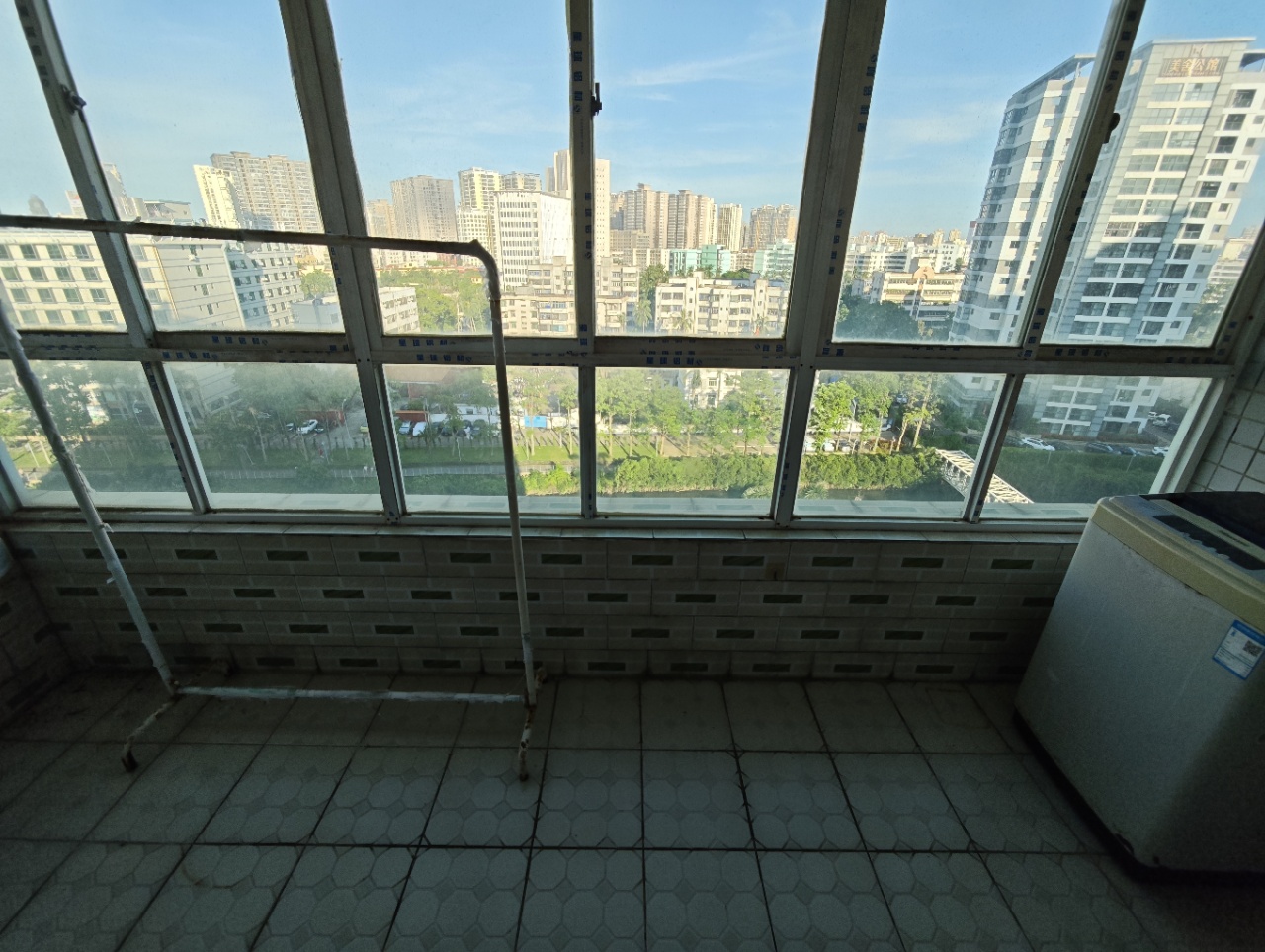 海市盛楼  2室2厅1卫   1800.00元/月室内图