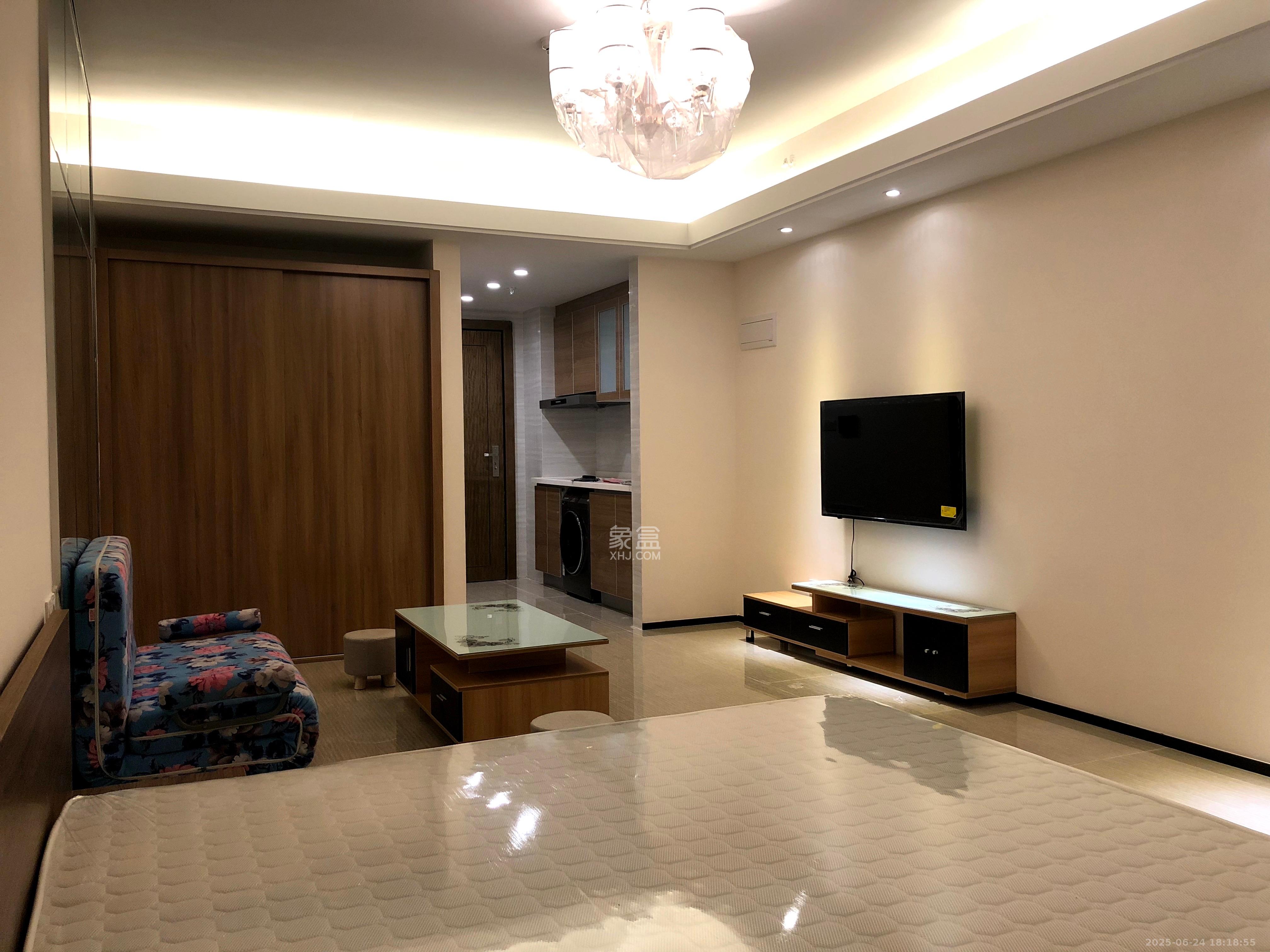 恒大翡翠华庭 1室1厅1卫 1300.0元/月 恒大翡翠华庭 1室1厅1卫 1300.0元/月室内图