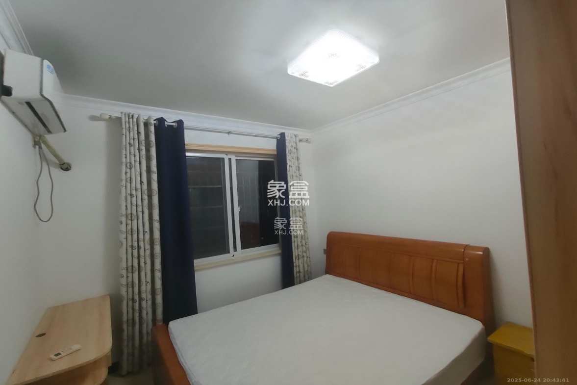 嘉顺苑 3室2厅1卫 2100.0元/月 嘉顺苑 3室2厅1卫 2100.0元/月室内图