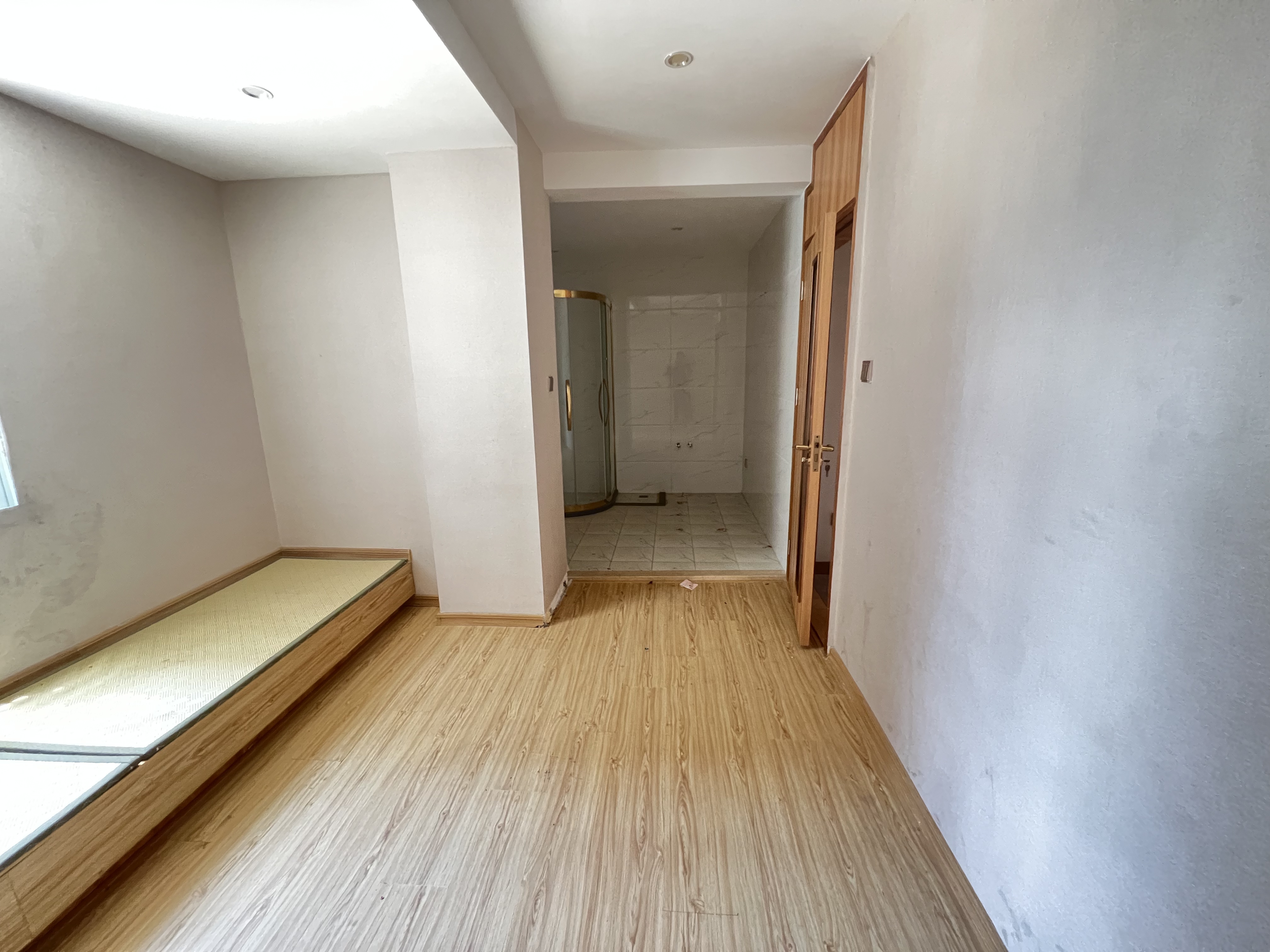 九都大厦 10室3厅4卫 26000.0元/月 九都大厦 10室3厅4卫 26000.0元/月室内图