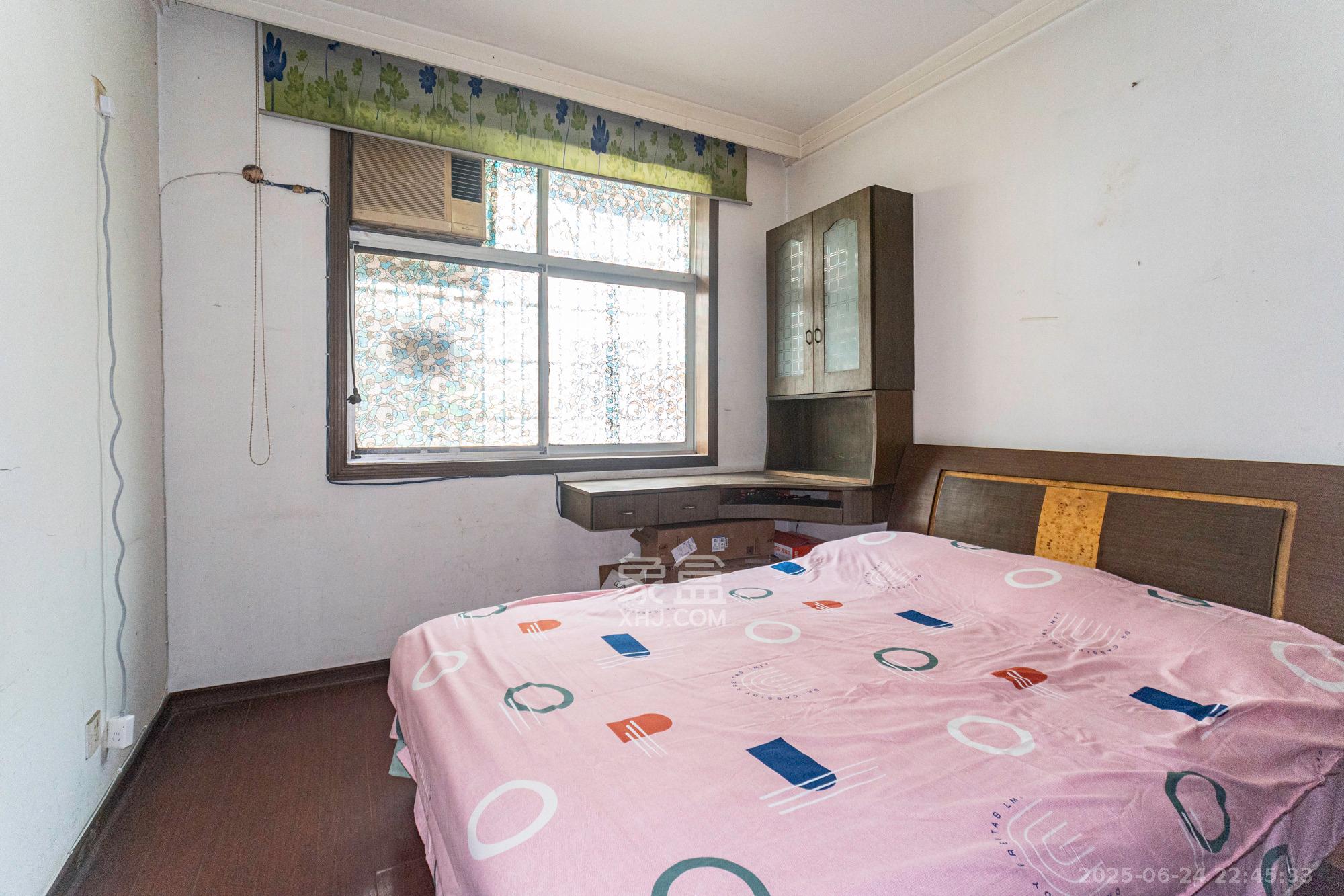 星沙汽配城(大塘村农机市场) 2室2厅1卫 26.8万 星沙汽配城(大塘村农机市场) 2室2厅1卫 26.8万卧室