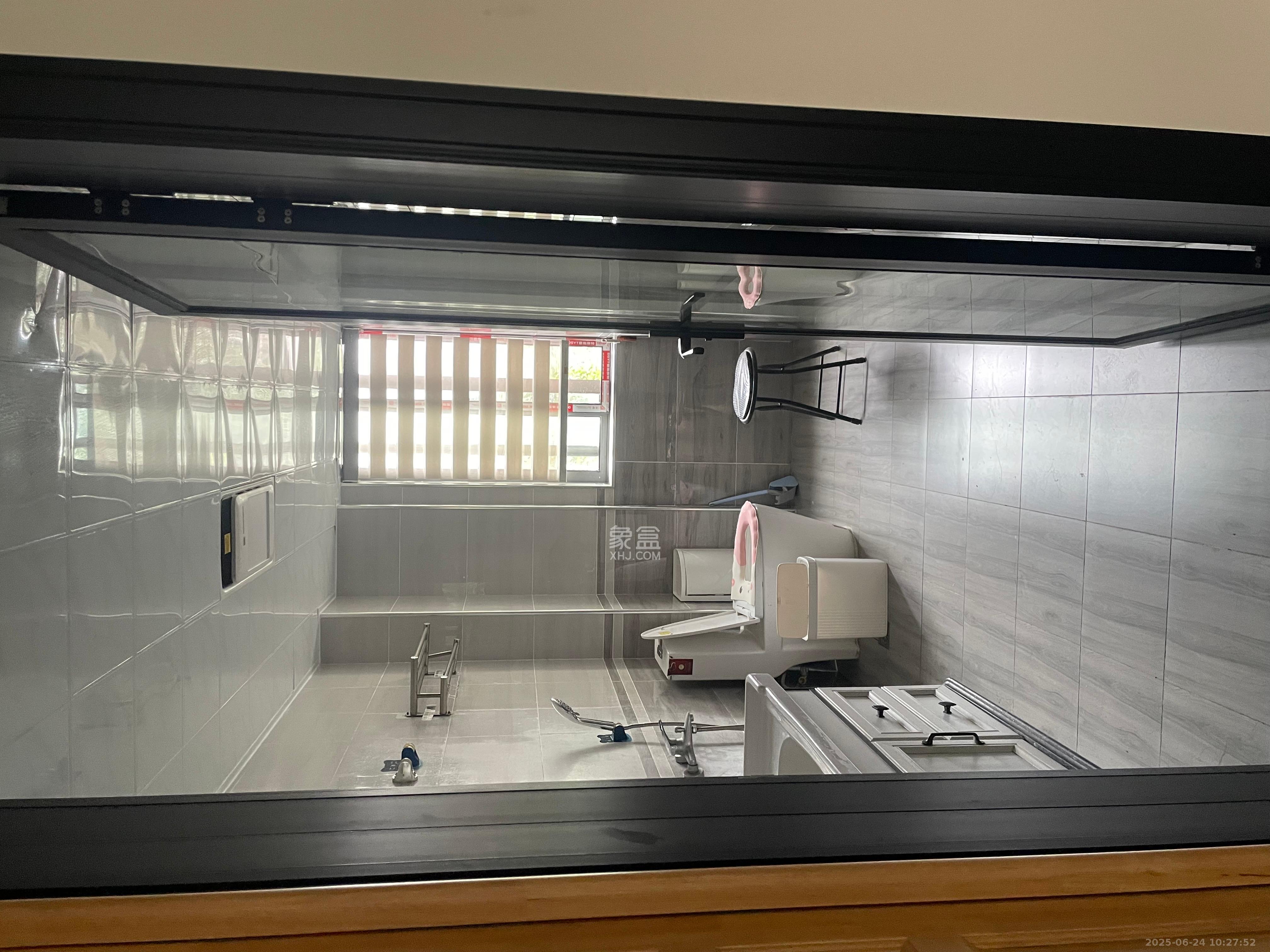 鑫远御文台一期 3室2厅1卫 2800.0元/月 鑫远御文台一期 3室2厅1卫 2800.0元/月室内图