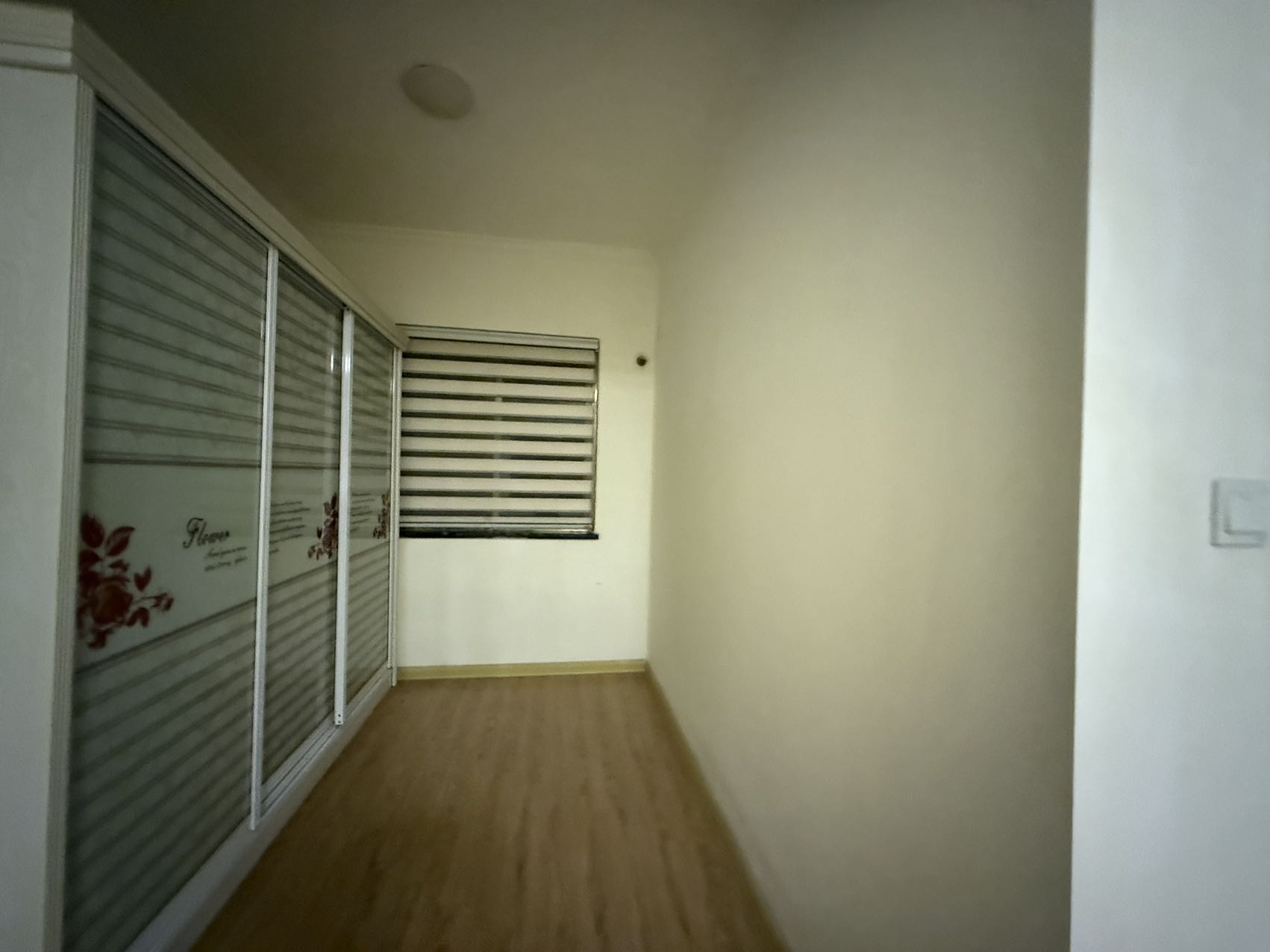 碧桂园 4室2厅2卫 1800.0元/月 碧桂园 4室2厅2卫 1800.0元/月室内图