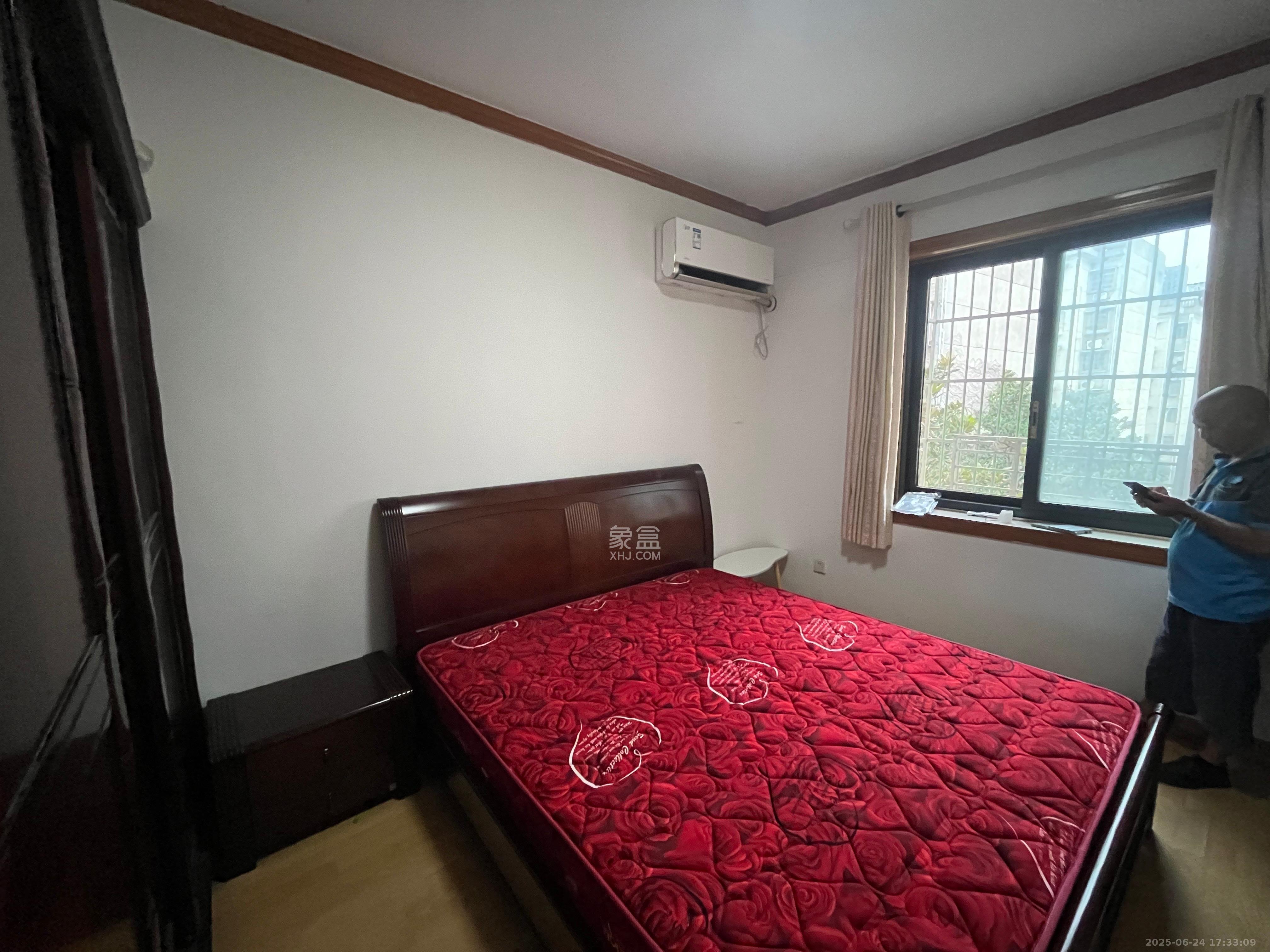 省烟曹家坡宿舍 2室2厅1卫 1700.0元/月 省烟曹家坡宿舍 2室2厅1卫 1700.0元/月室内图