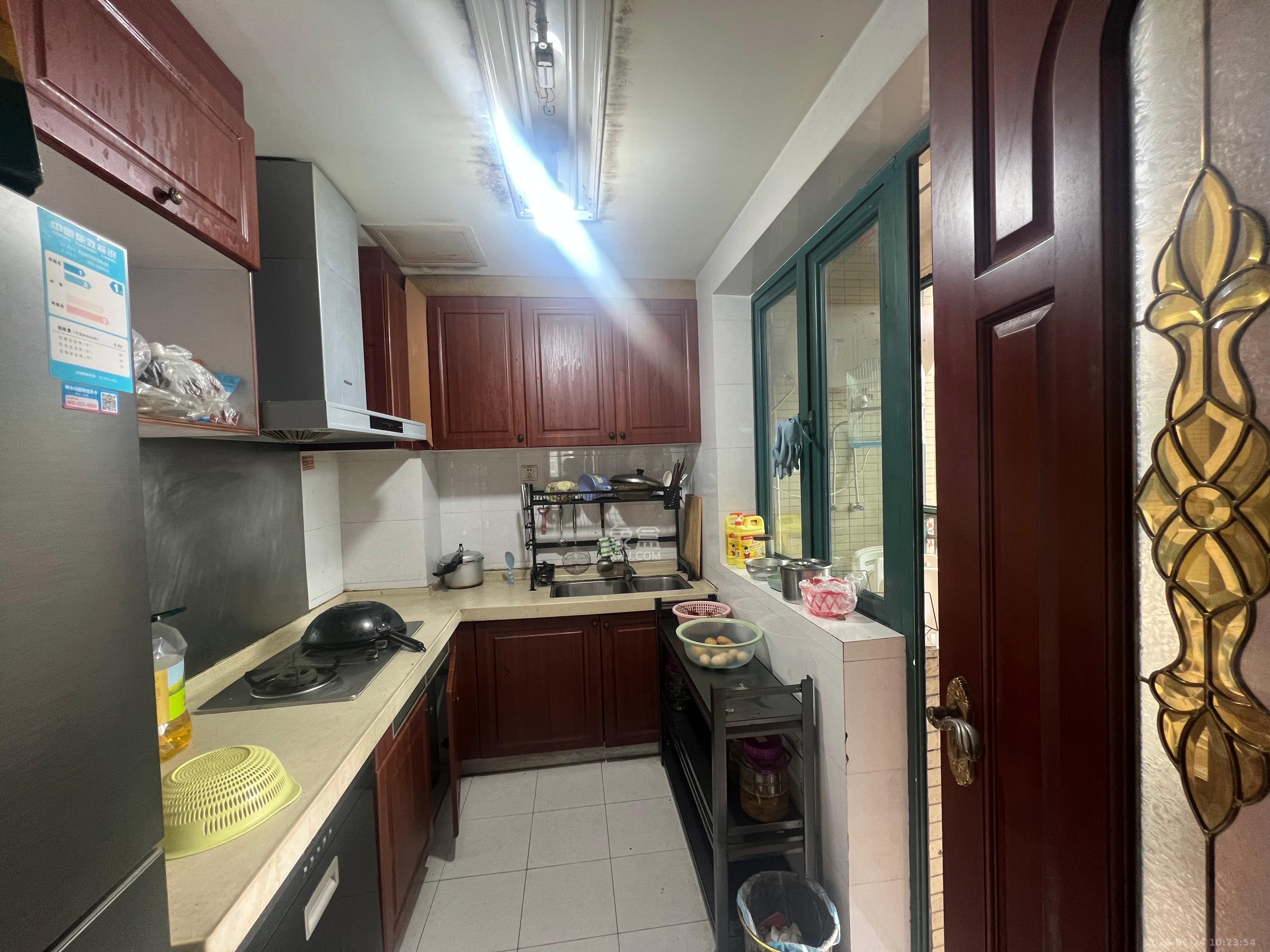 恒大绿洲 4室2厅2卫 3000.0元/月 恒大绿洲 4室2厅2卫 3000.0元/月室内图