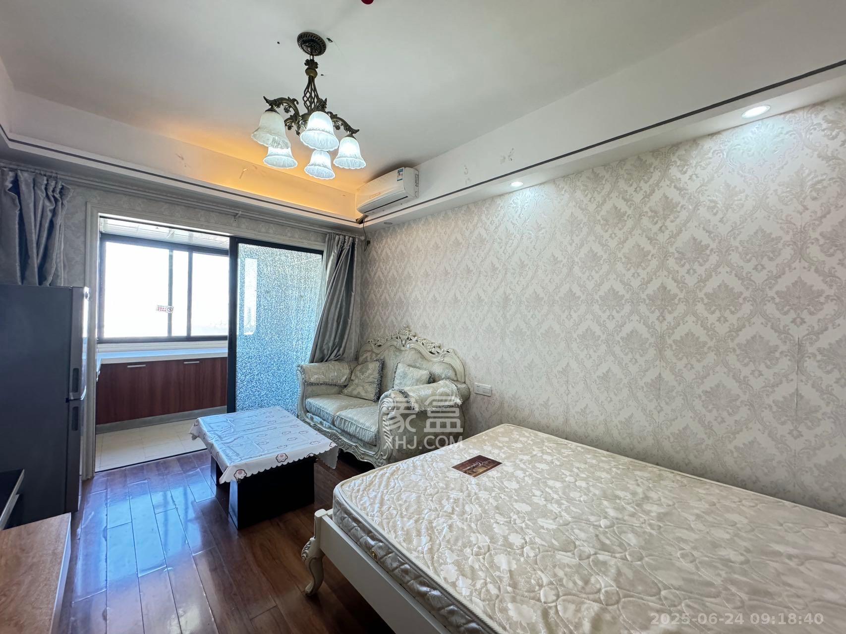 中建木莲工社  1室1厅1卫   1350.00元/月室内图