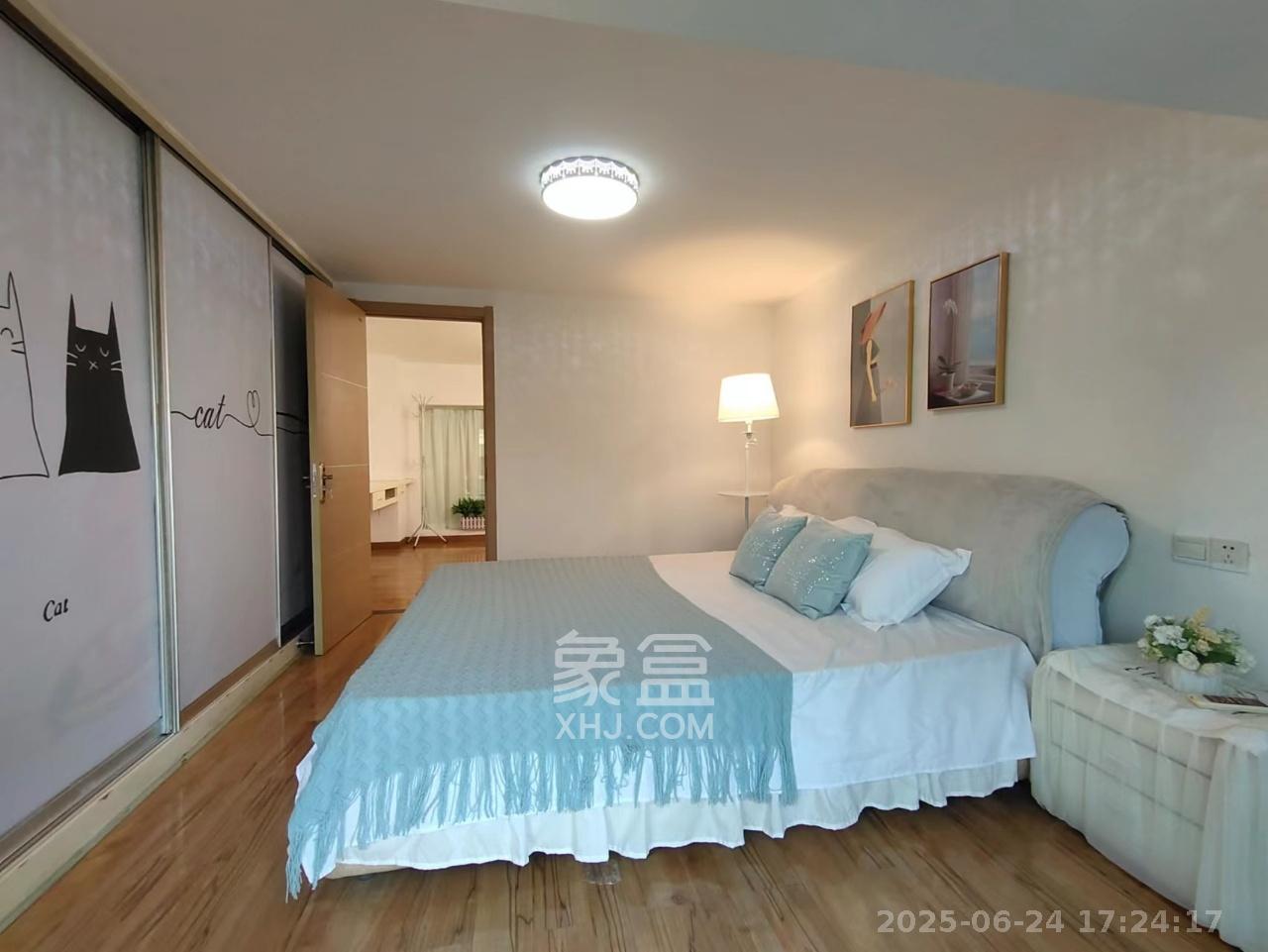 融圣国际  2室1厅1卫    3300.0元/月室内图