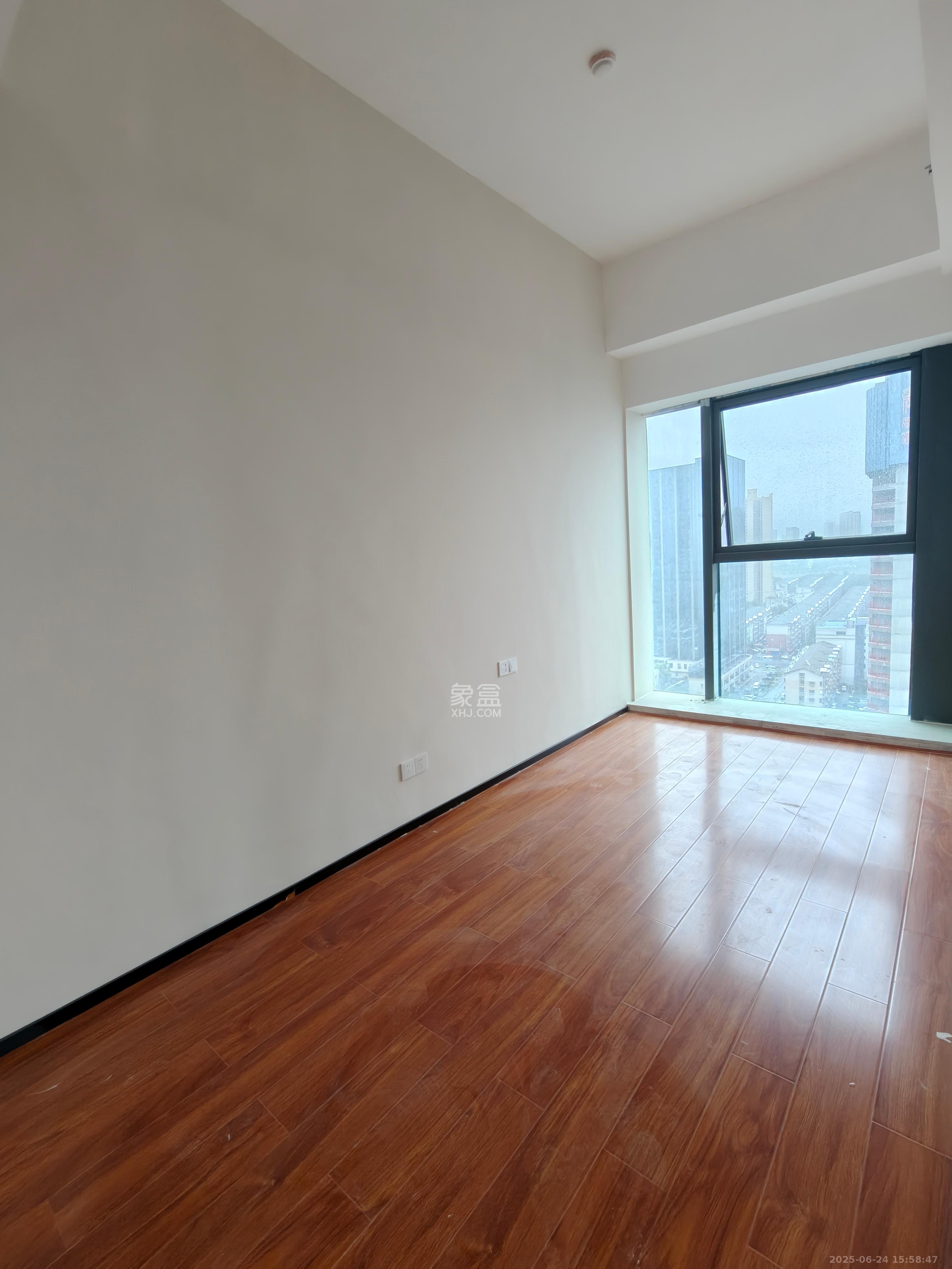 恒大珺悦府 3室1厅1卫 3000.0元/月 恒大珺悦府 3室1厅1卫 3000.0元/月室内图