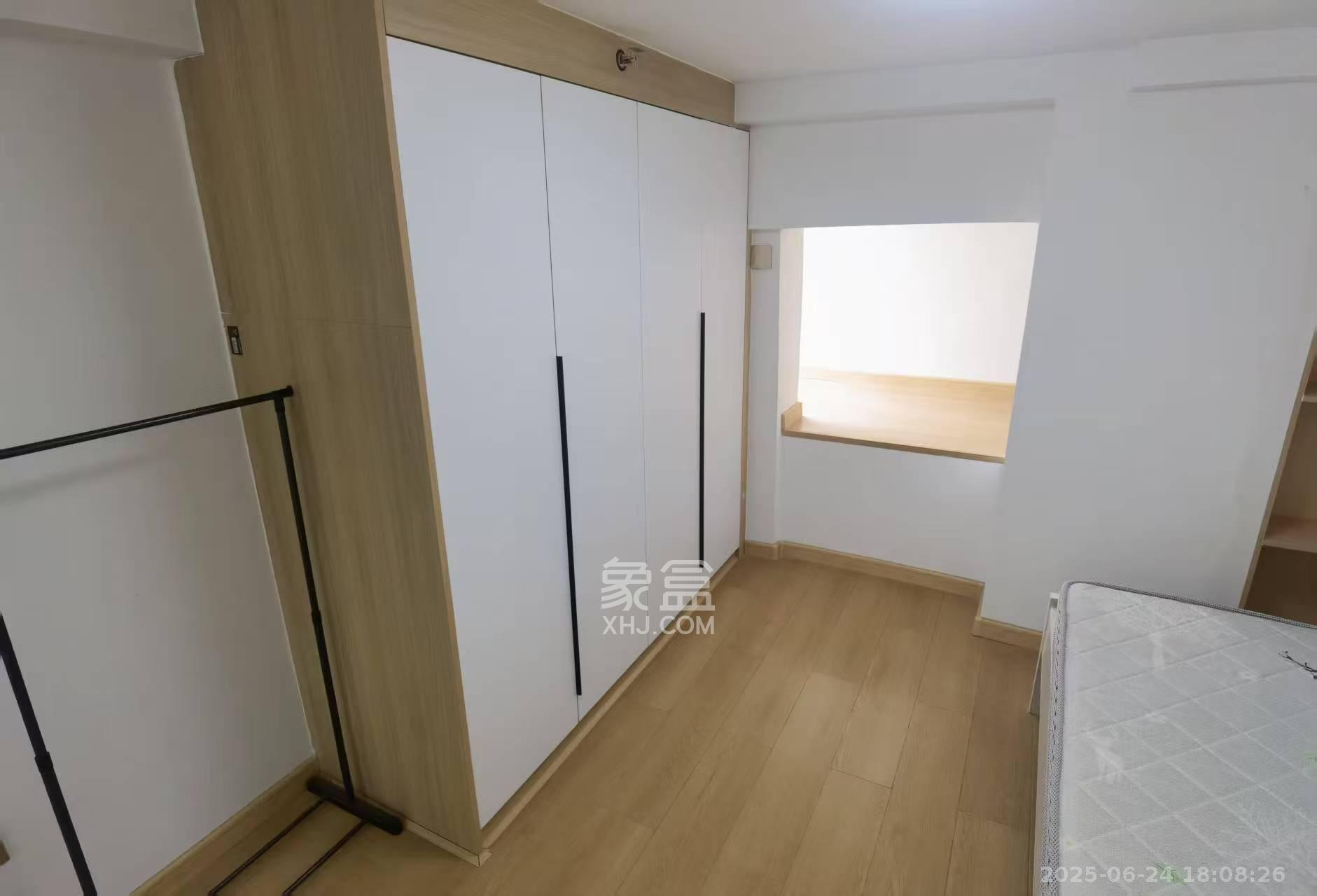 清控湖山雅居北区  2室1厅1卫   2100.00元/月室内图