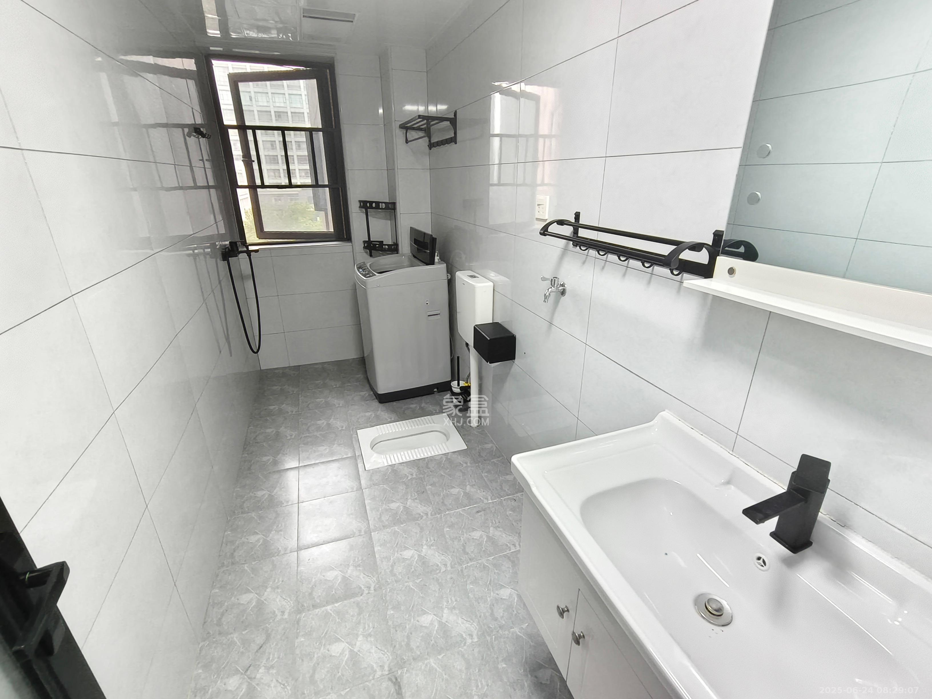 恒基凯旋门三期  3室2厅1卫    2250.0元/月 恒基凯旋门三期  3室2厅1卫    2250.0元/月室内图