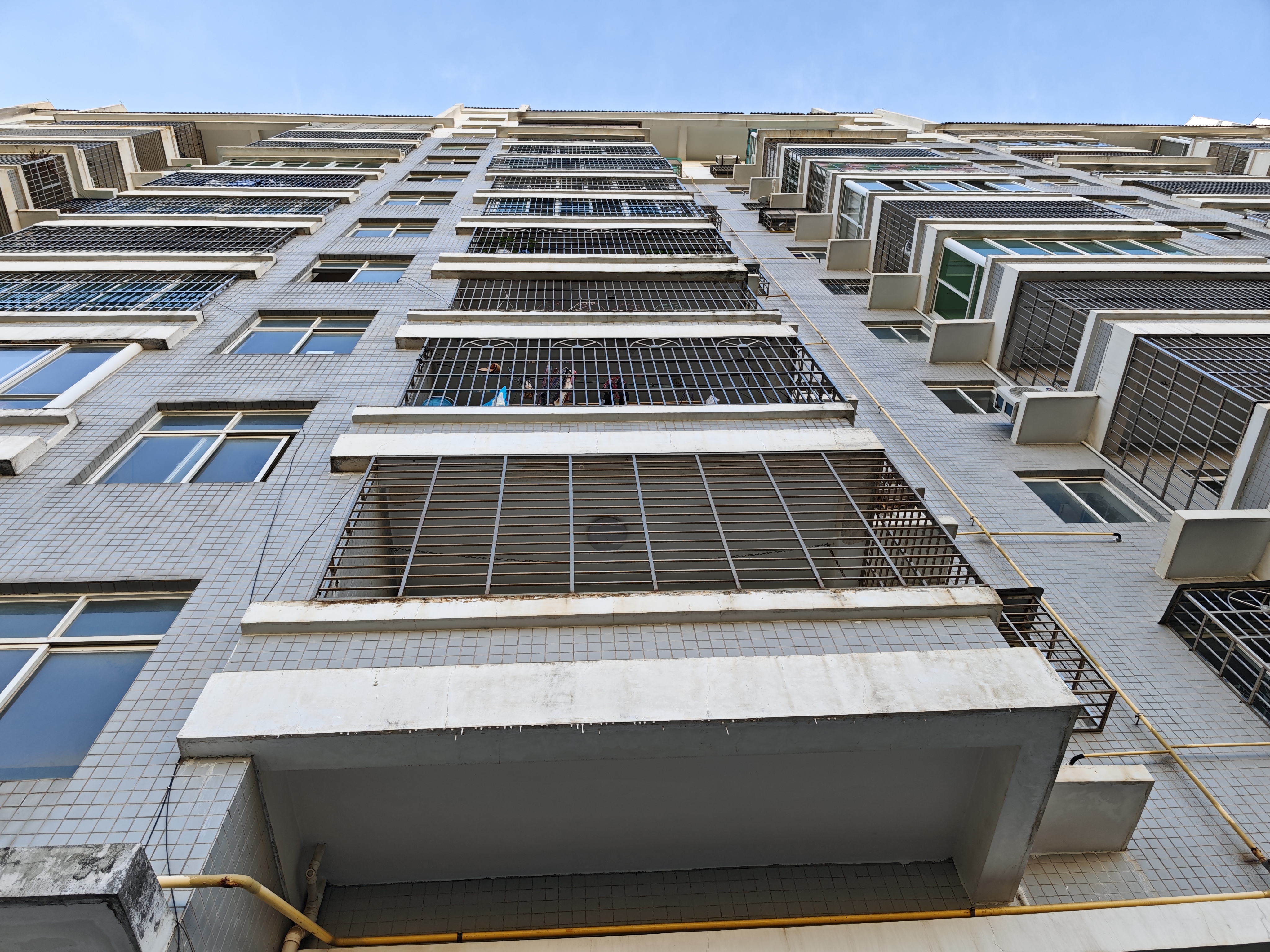 海市盛楼 3室2厅1卫 2600.0元/月 海市盛楼 3室2厅1卫 2600.0元/月户型图