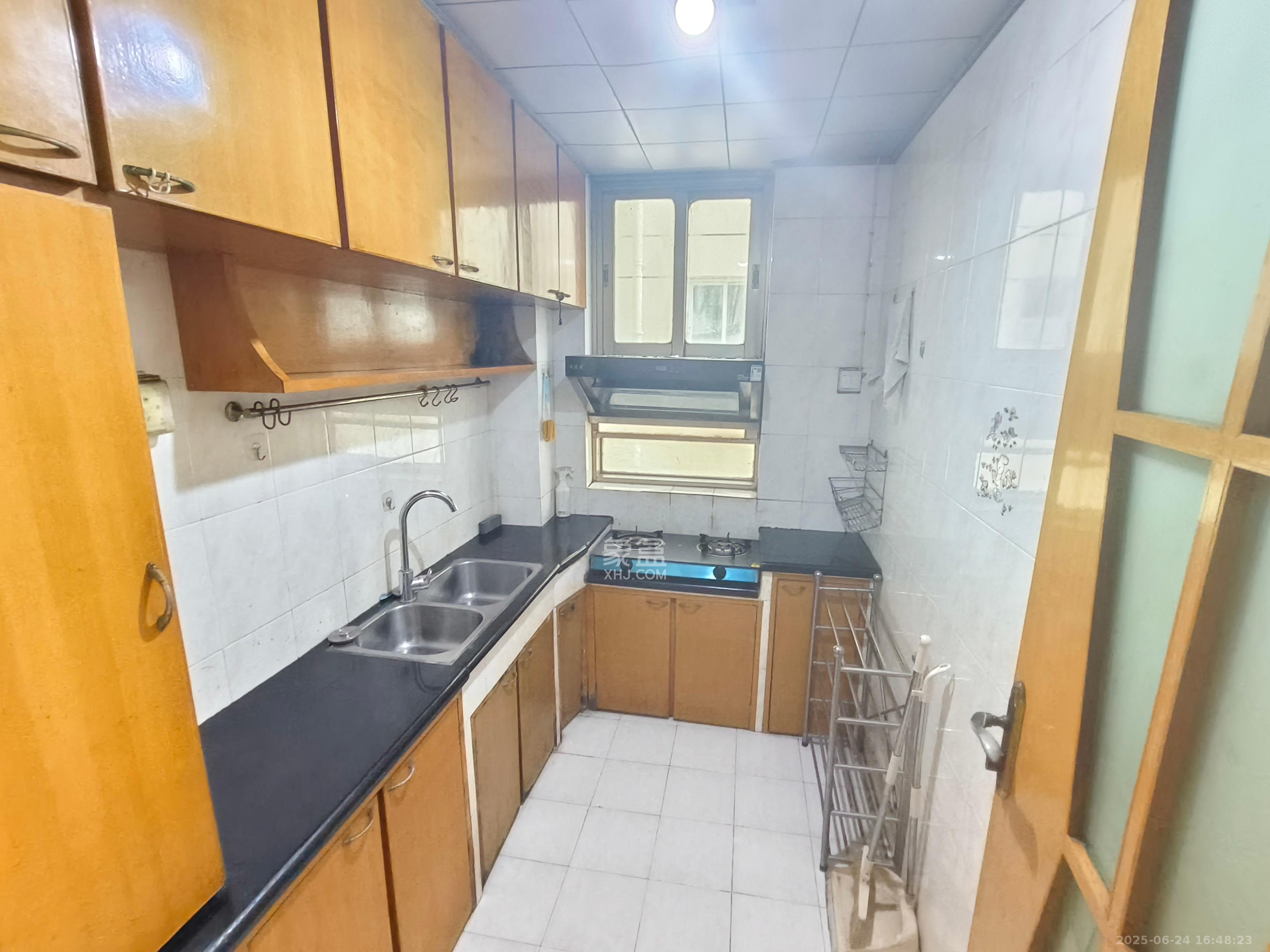 省财政厅宿舍 1室2厅1卫 2600.0元/月 省财政厅宿舍 1室2厅1卫 2600.0元/月室内图