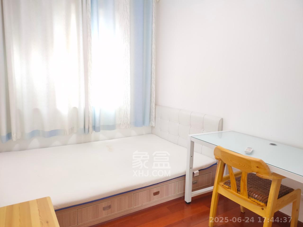 才子嘉都  4室2厅2卫   3000.00元/月室内图