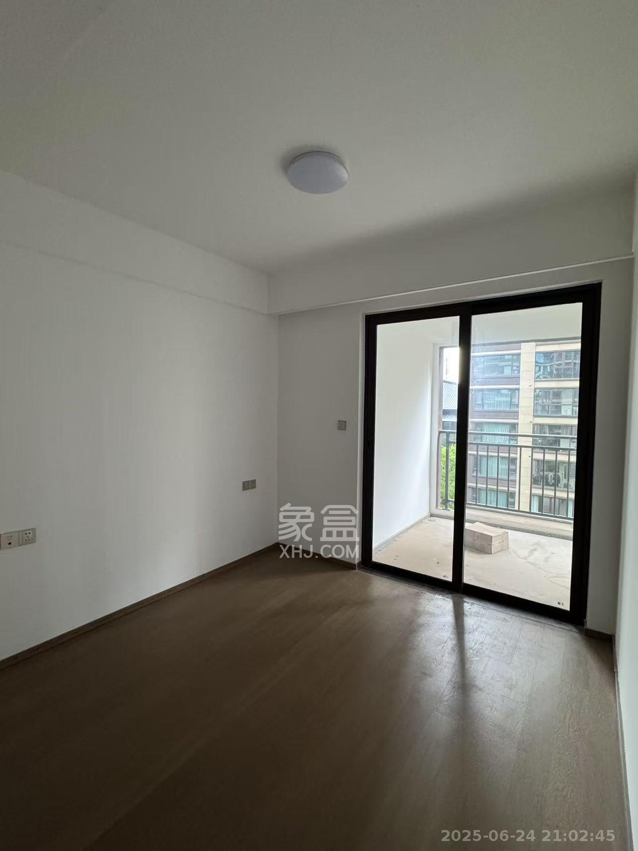建发电建江山悦  4室2厅2卫   3500.00元/月室内图