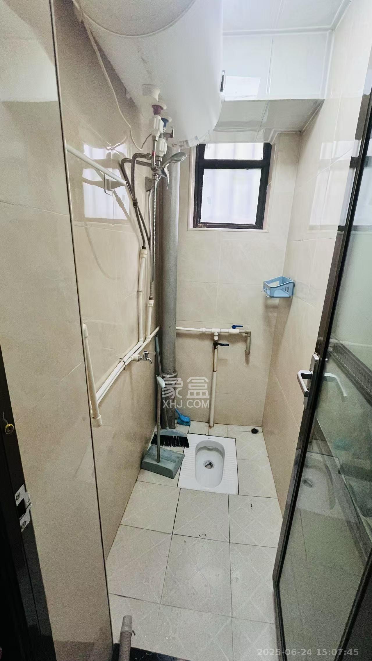 二十三冶小区(井巷社区) 2室1厅1卫 1400.0元/月 二十三冶小区(井巷社区) 2室1厅1卫 1400.0元/月室内图