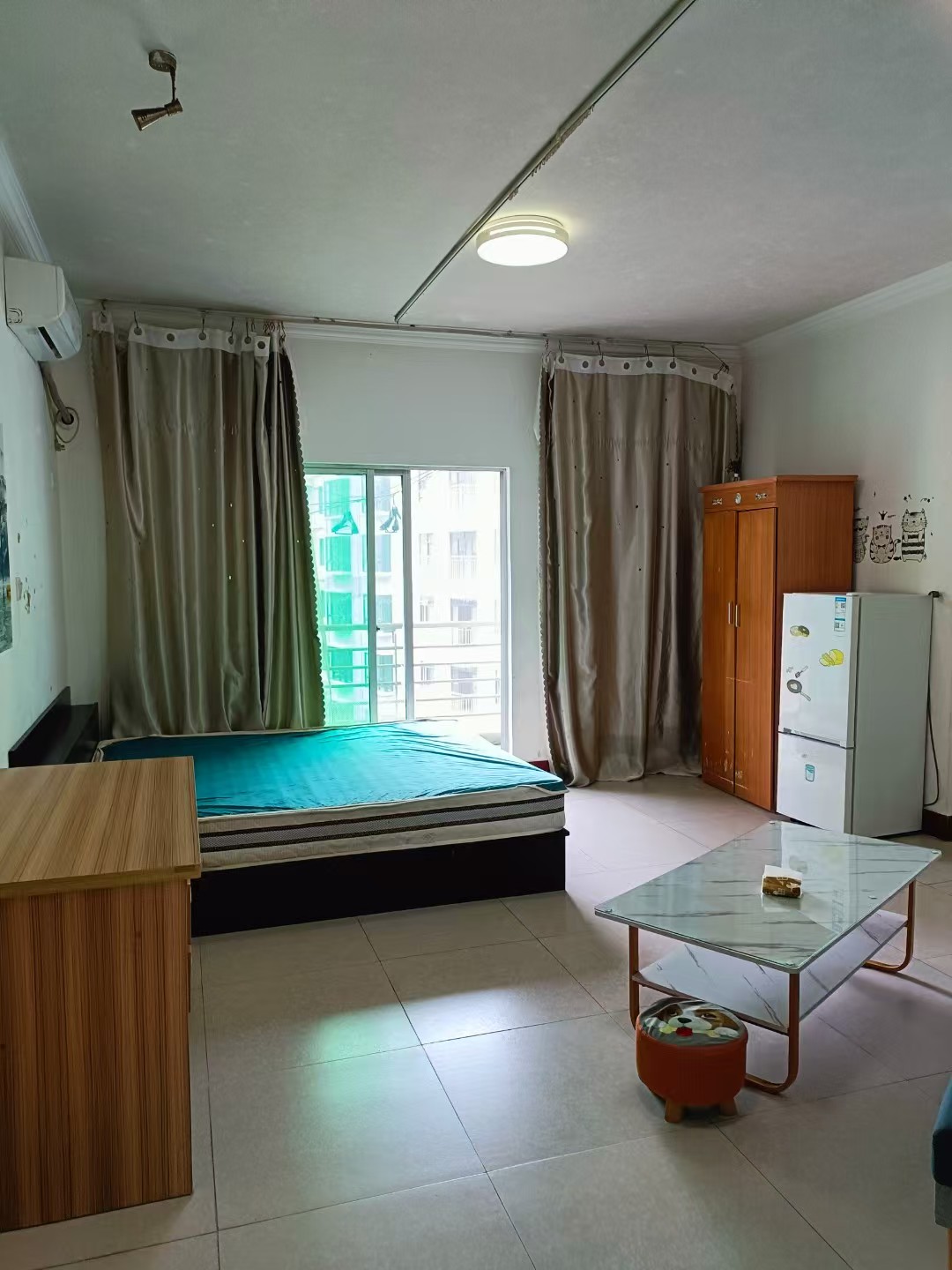 鸿禾公寓  1室1厅1卫    1100.0元/月 鸿禾公寓  1室1厅1卫    1100.0元/月室内图