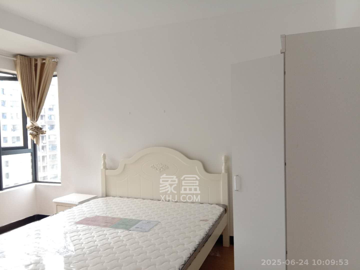 长房时代城 3室2厅1卫 2900.0元/月 长房时代城 3室2厅1卫 2900.0元/月室内图