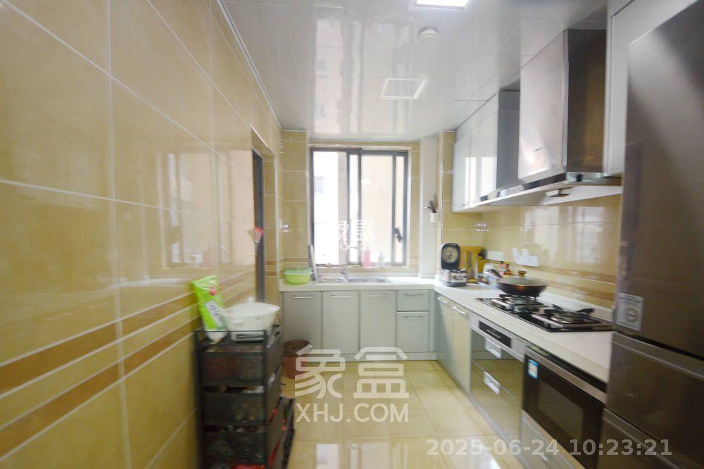 万博汇  3室2厅2卫   4500.00元/月室内图