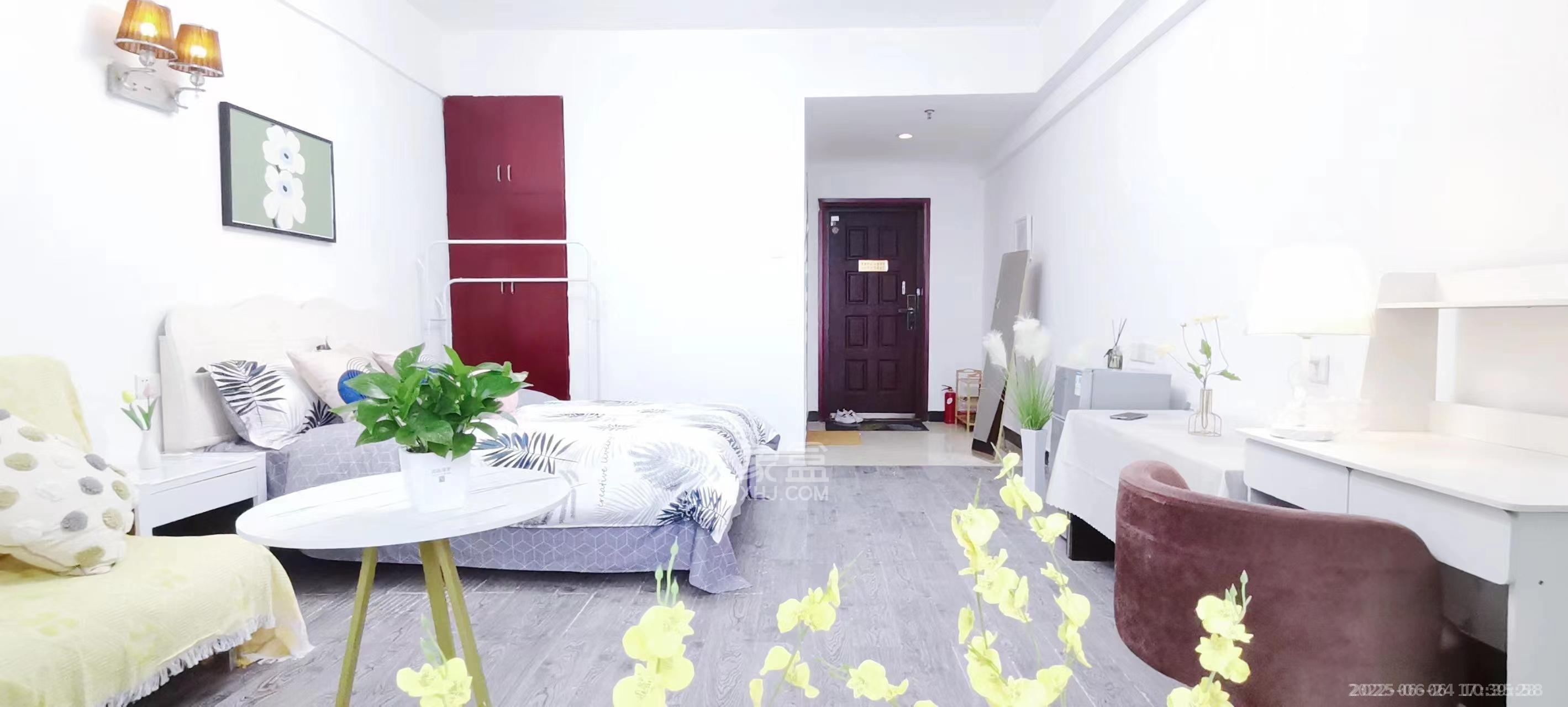 家润多 1室1厅1卫 1300.0元/月 家润多 1室1厅1卫 1300.0元/月室内图