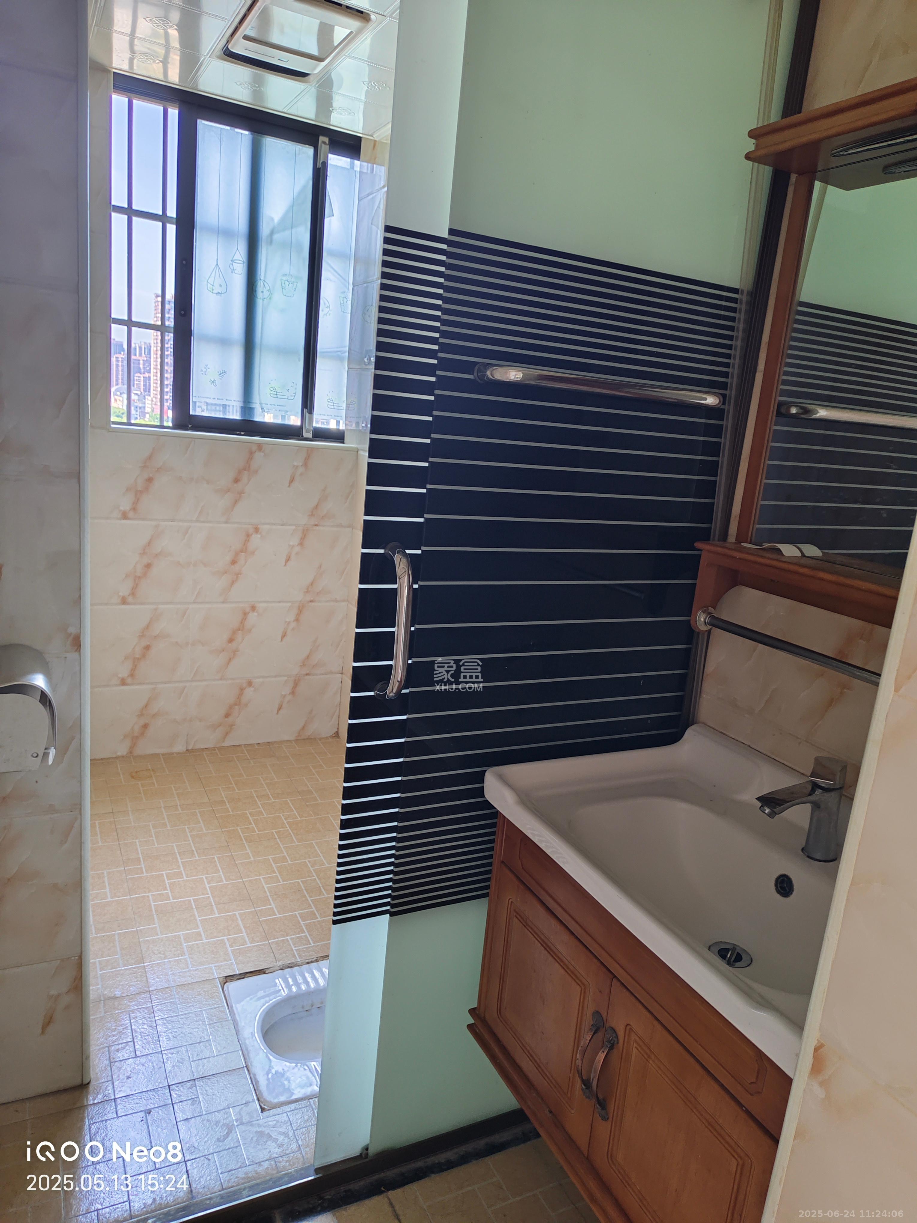 财富港湾(绿领大厦)  2室2厅1卫    1680.0元/月 财富港湾(绿领大厦)  2室2厅1卫    1680.0元/月室内图