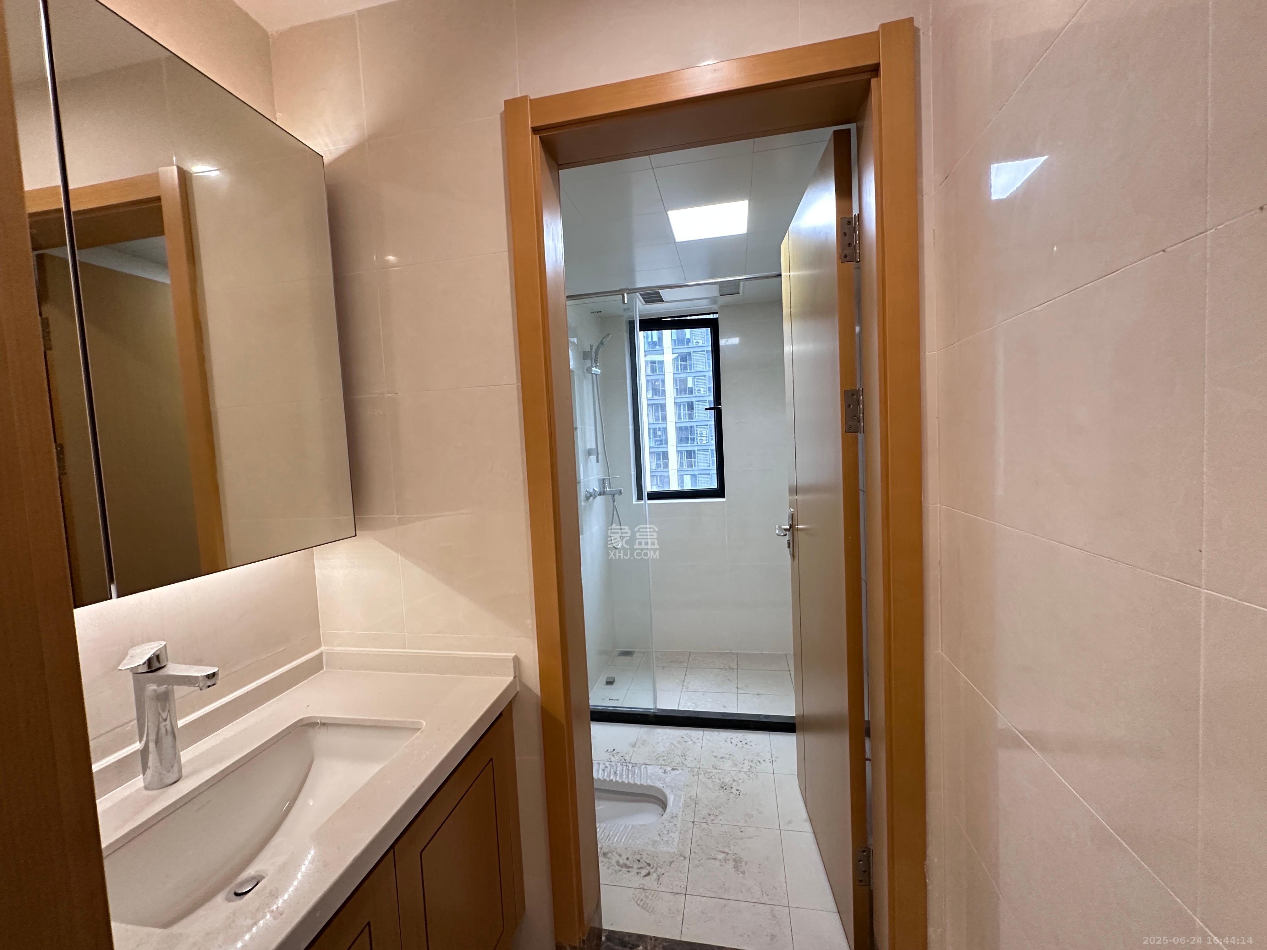 中建嘉和城凤凰台(中建瑞兴家园) 1室0厅0卫 2500.0元/月 中建嘉和城凤凰台(中建瑞兴家园) 1室0厅0卫 2500.0元/月室内图