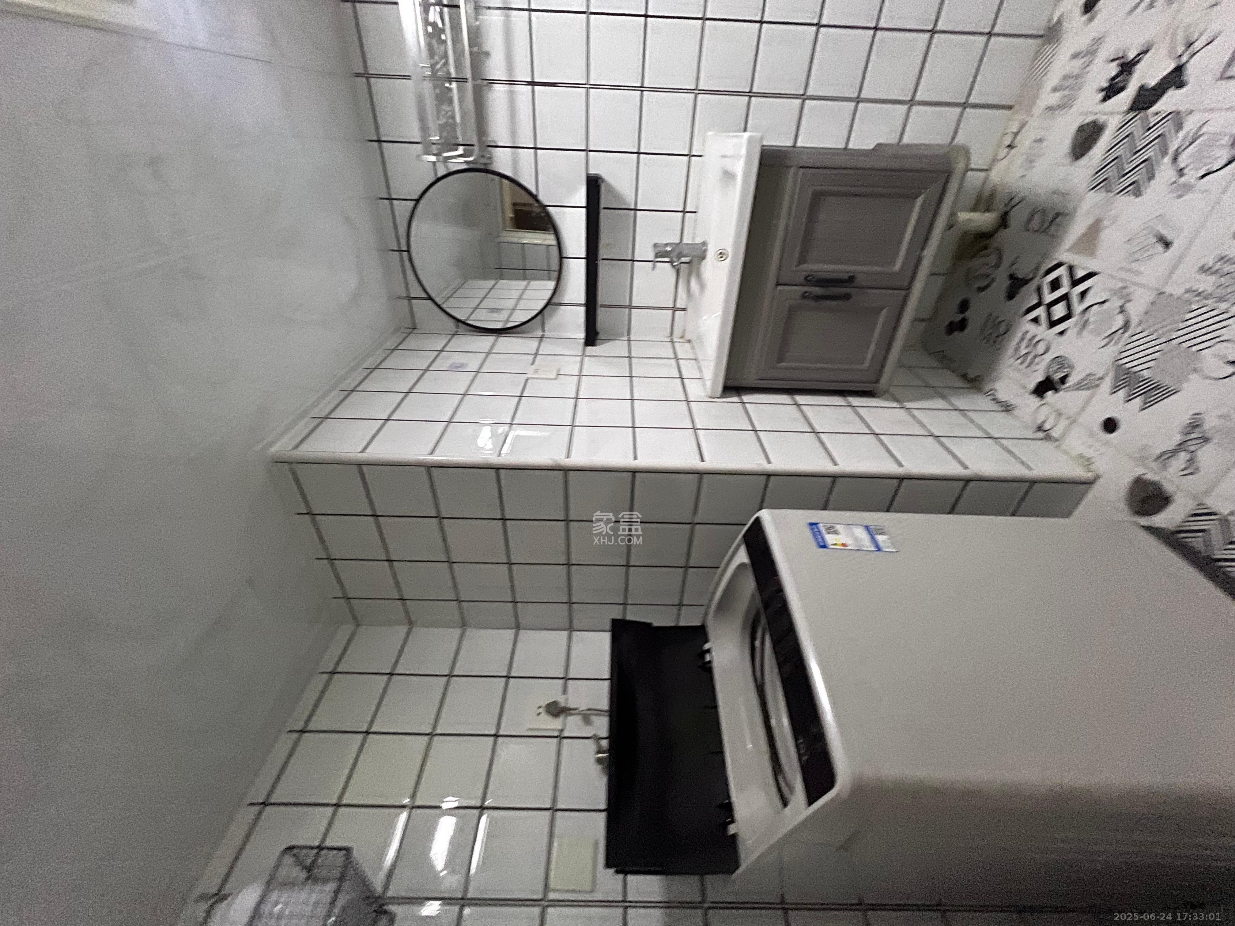 华润琨瑜府  2室1厅1卫   2500.00元/月室内图