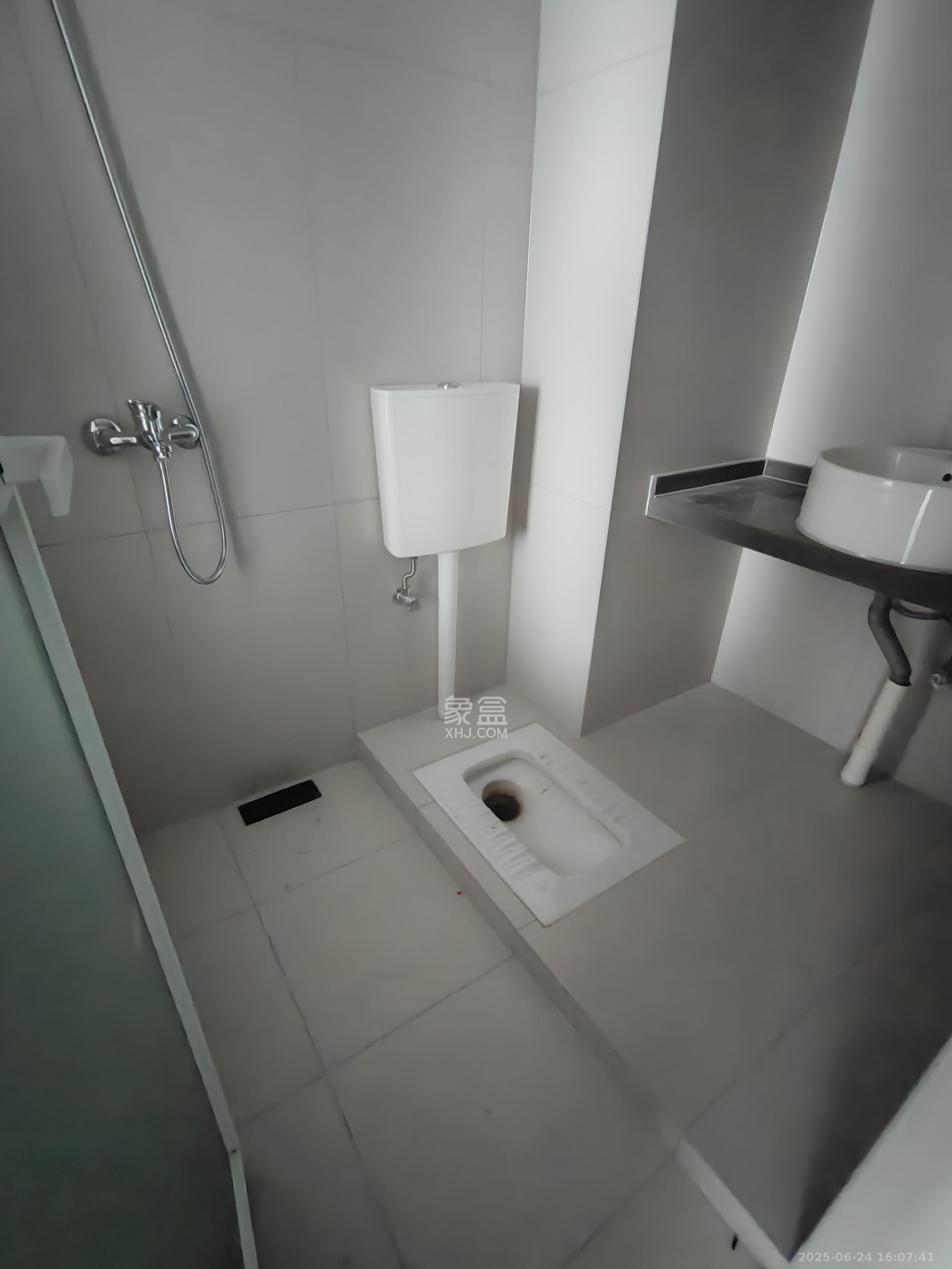 爱家当代境 1室1厅1卫 1500.0元/月 爱家当代境 1室1厅1卫 1500.0元/月室内图