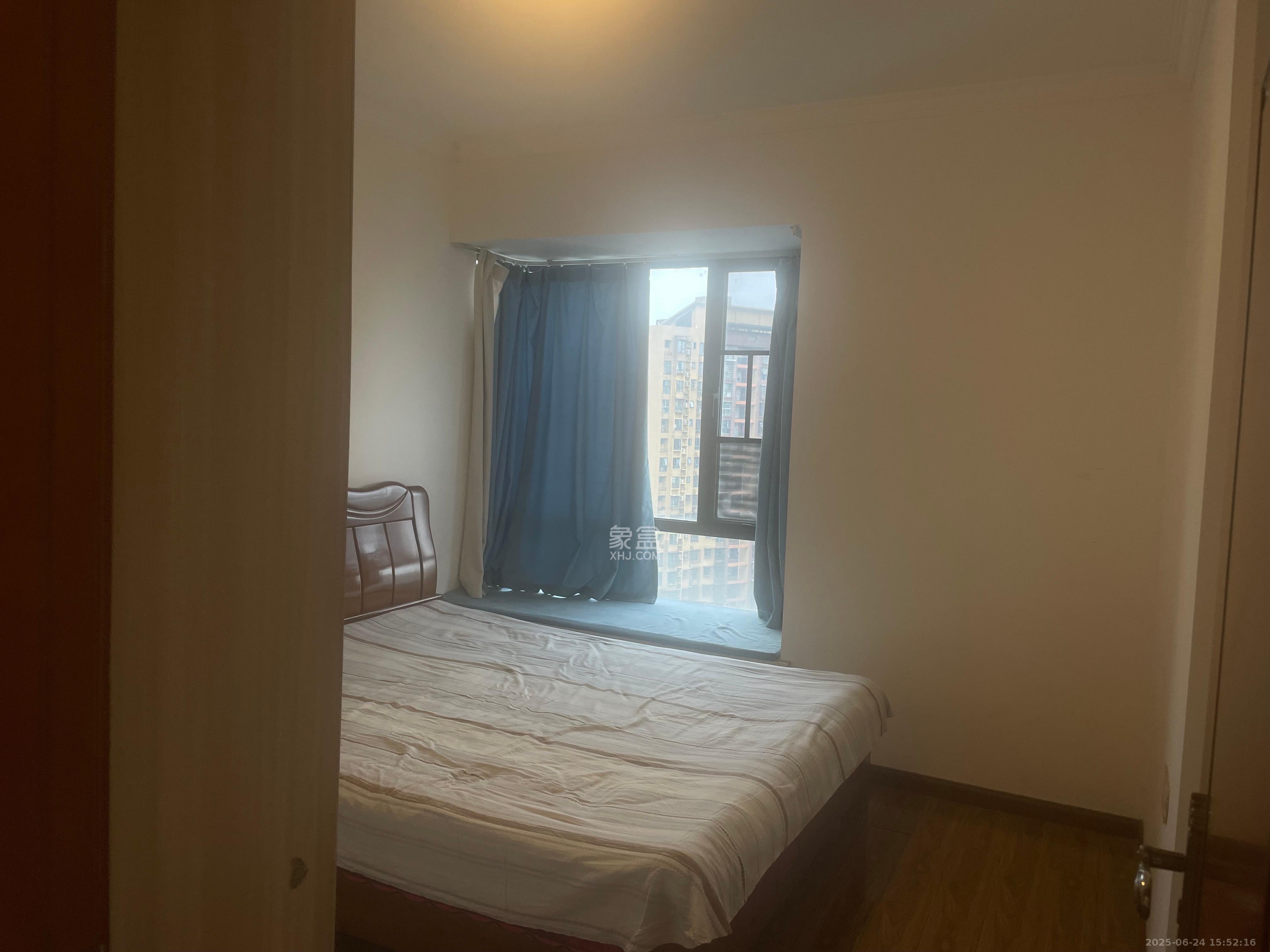 汇金城/嘉华城(二期、三期) 2室2厅1卫 2400.0元/月 汇金城/嘉华城(二期、三期) 2室2厅1卫 2400.0元/月室内图