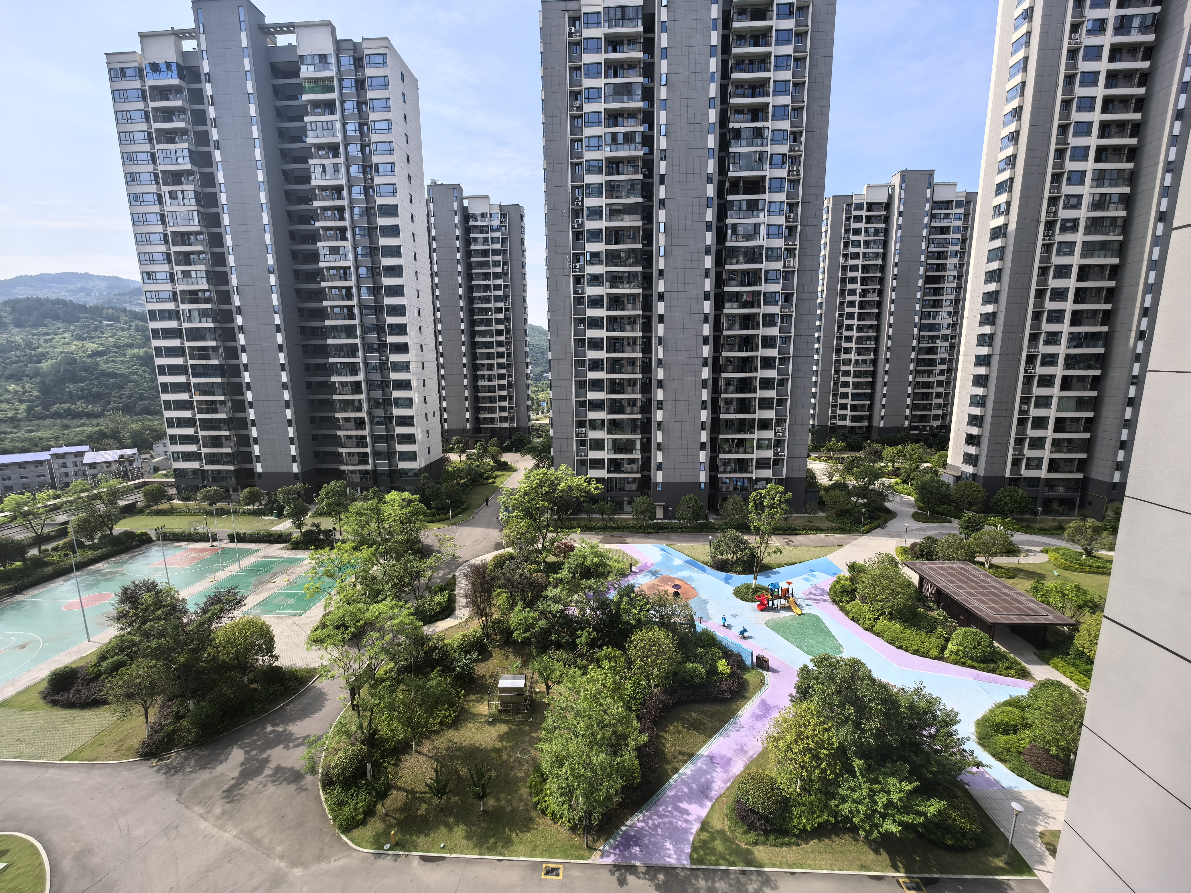 宁邦广场  4室2厅2卫   53.80万