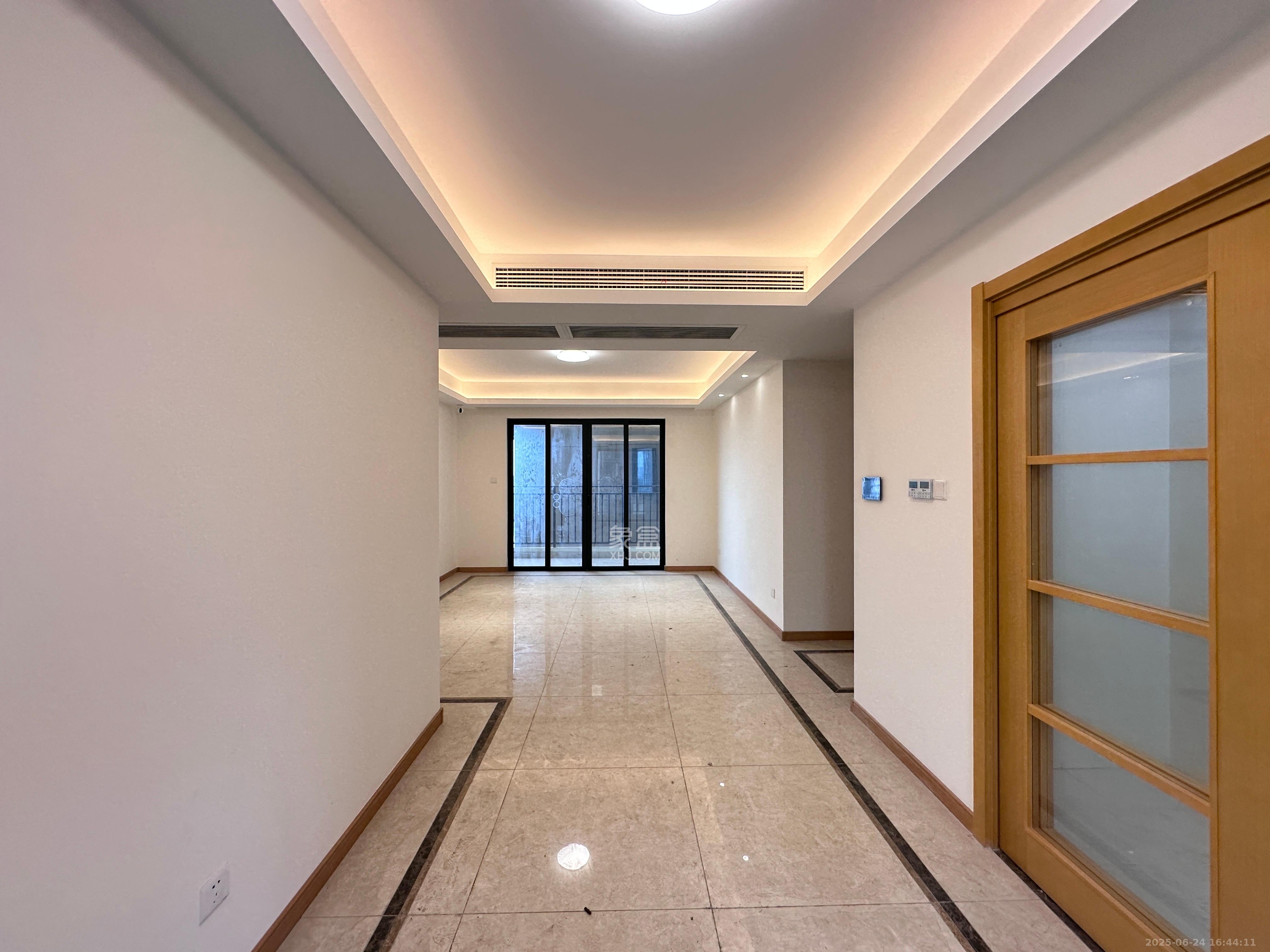 中建嘉和城凤凰台（中建瑞兴家园）  1室0厅0卫   2500.00元/月室内图