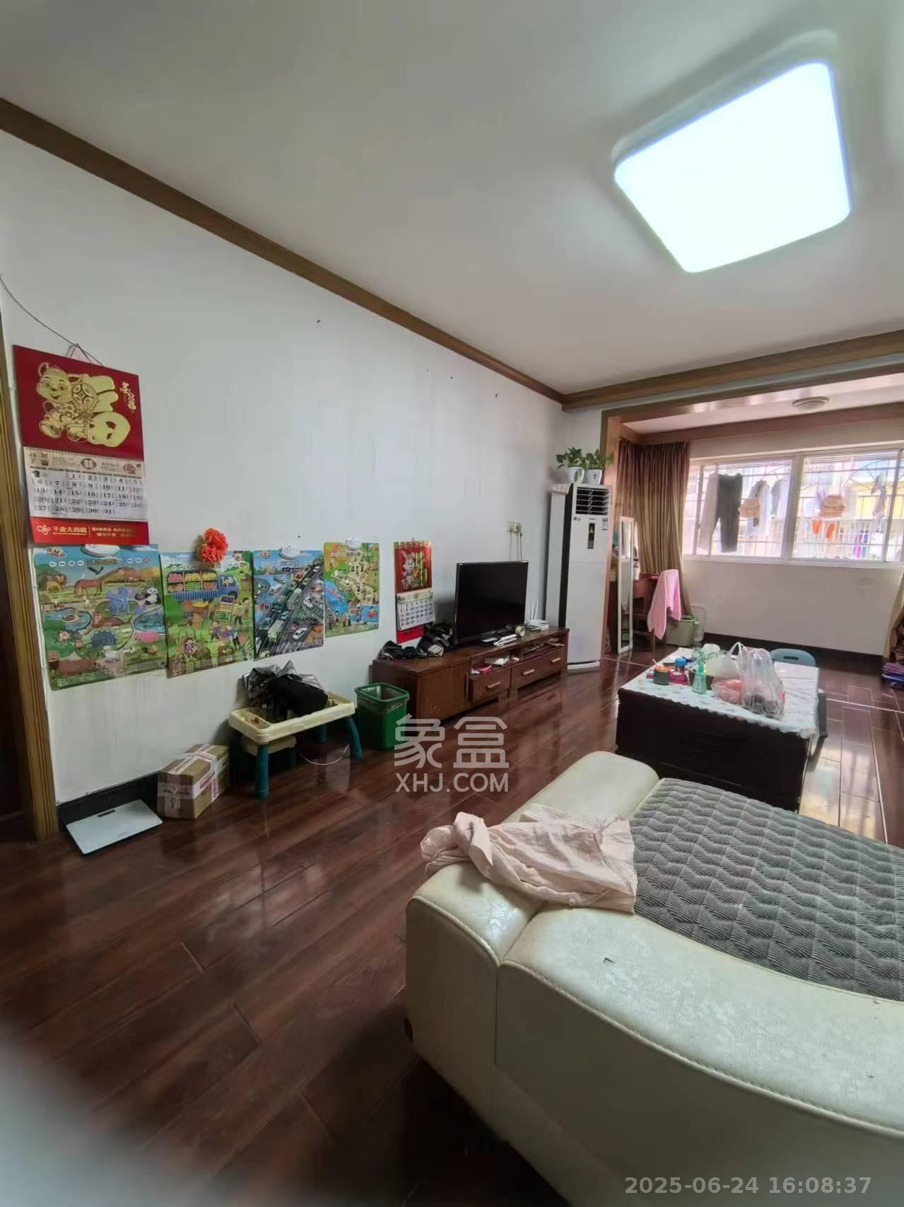 桔洲新苑（观沙岭）  2室2厅1卫   1800.00元/月室内图
