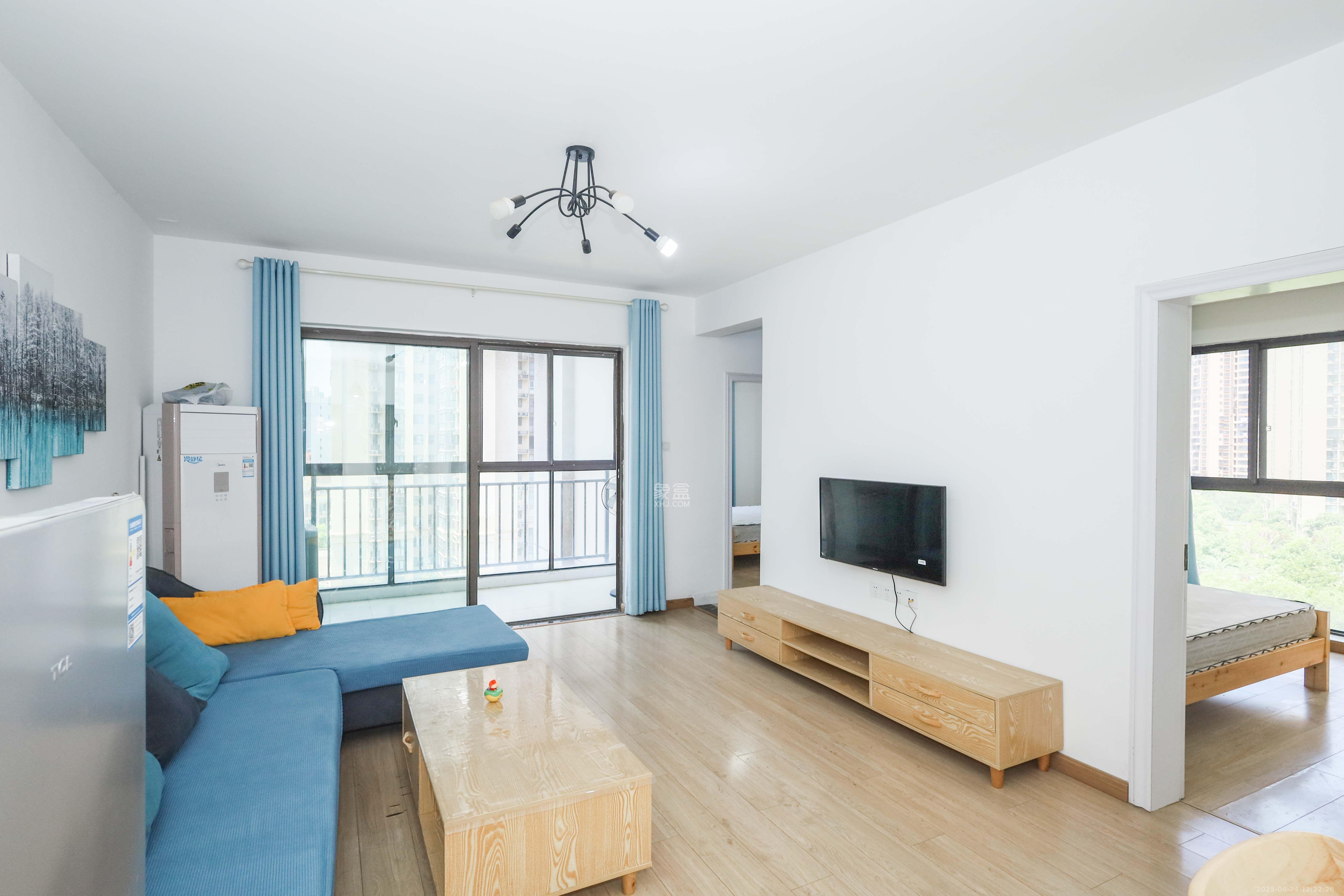 梅溪湖合能璞丽  3室2厅1卫    2400.0元/月 梅溪湖合能璞丽  3室2厅1卫    2400.0元/月室内图