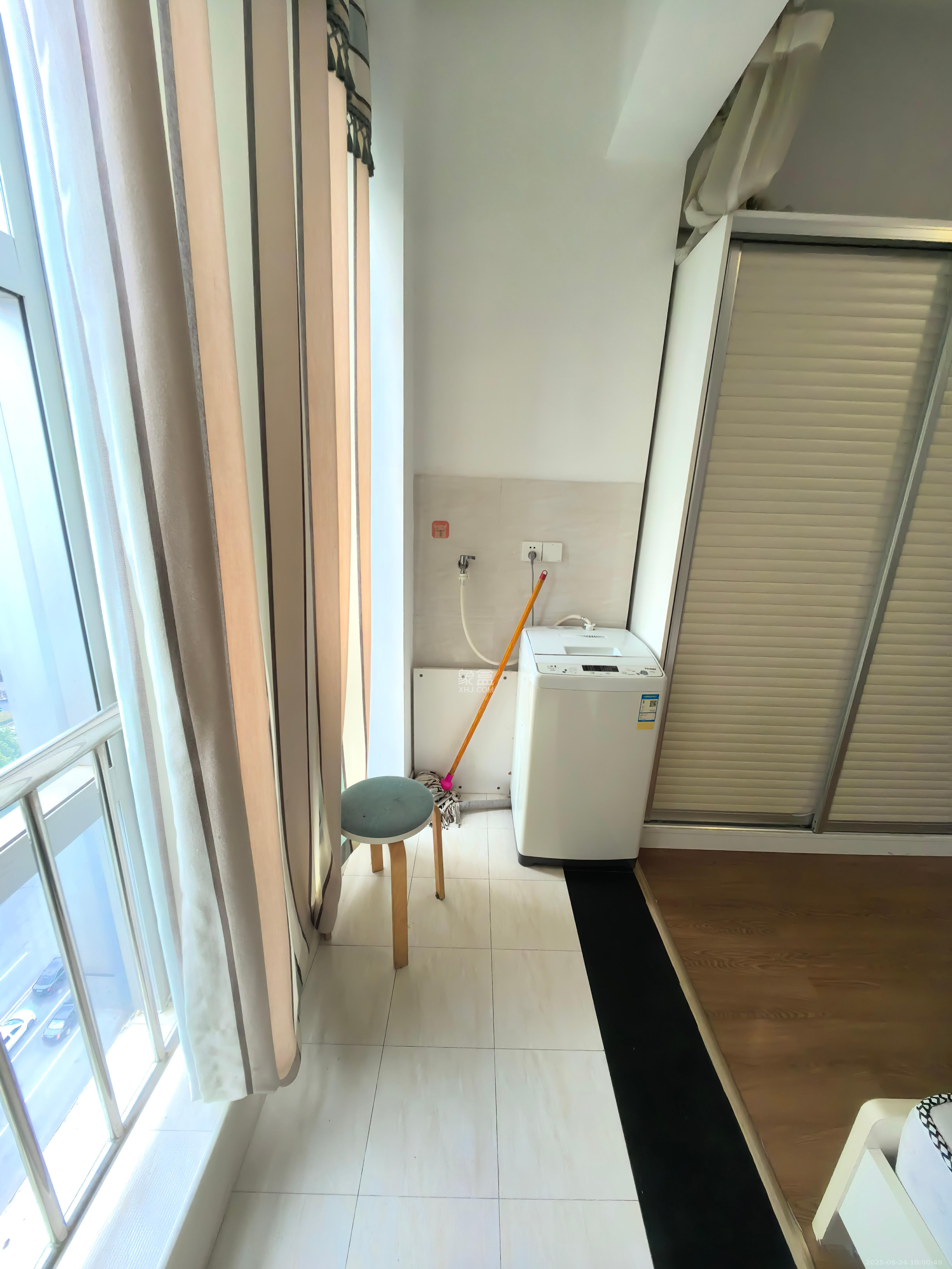 恒泰广场  1室1厅1卫   1500.00元/月室内图