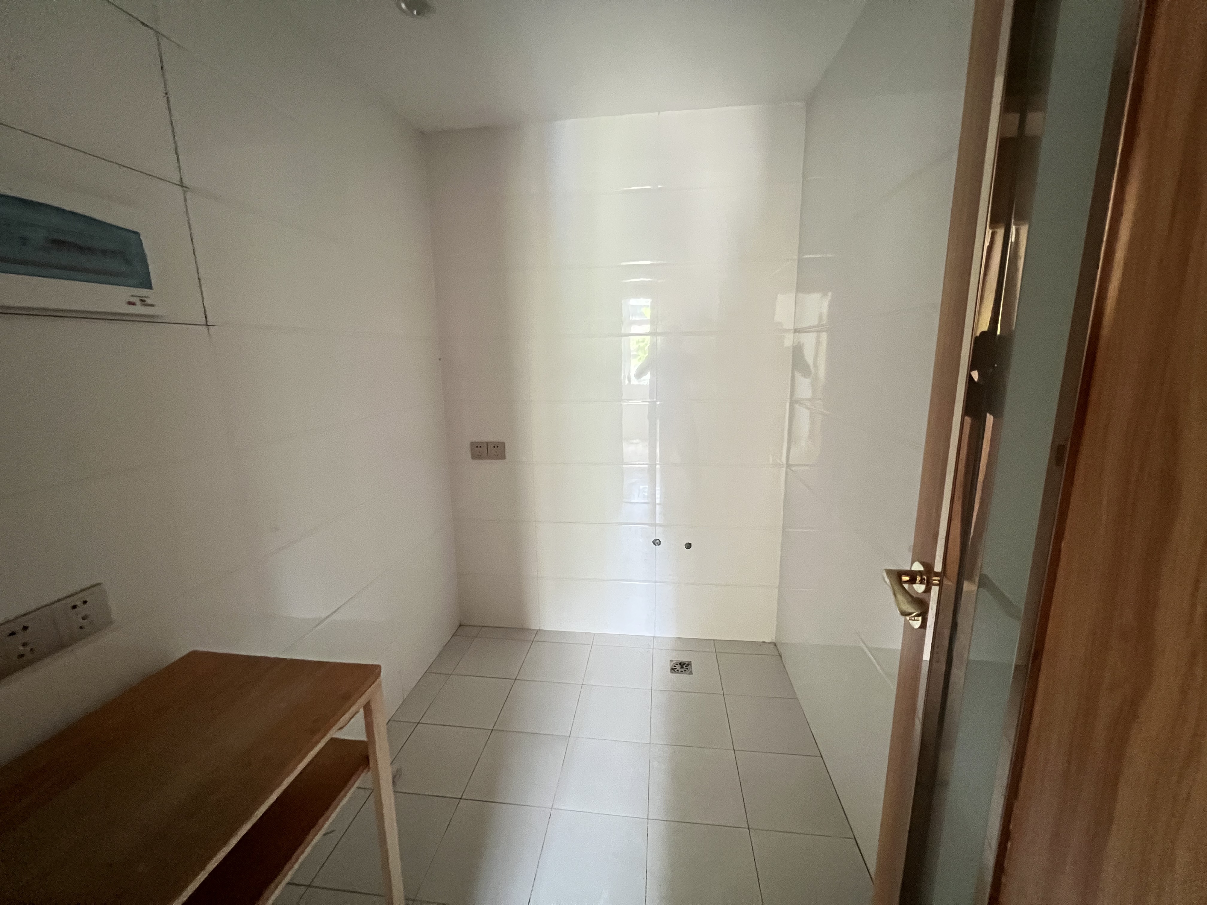 九都大厦 10室3厅4卫 26000.0元/月 九都大厦 10室3厅4卫 26000.0元/月室内图