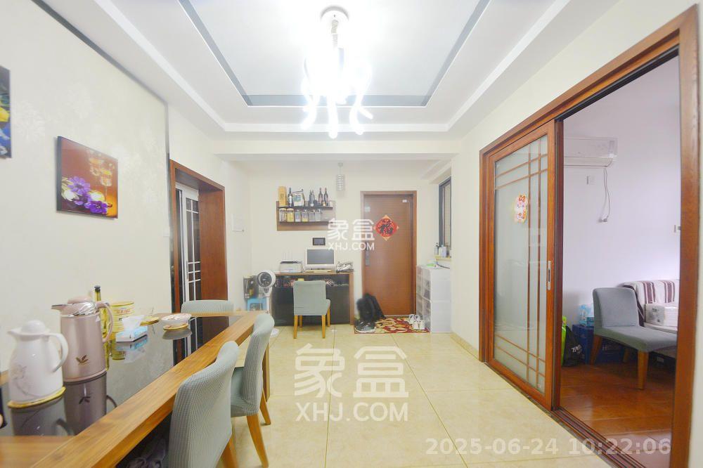 万博汇  3室2厅2卫   4500.00元/月室内图