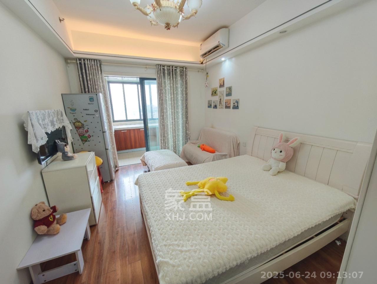 中建木莲工社 1室1厅1卫 1400.00元/月 中建木莲工社 1室1厅1卫 1400.00元/月室内图