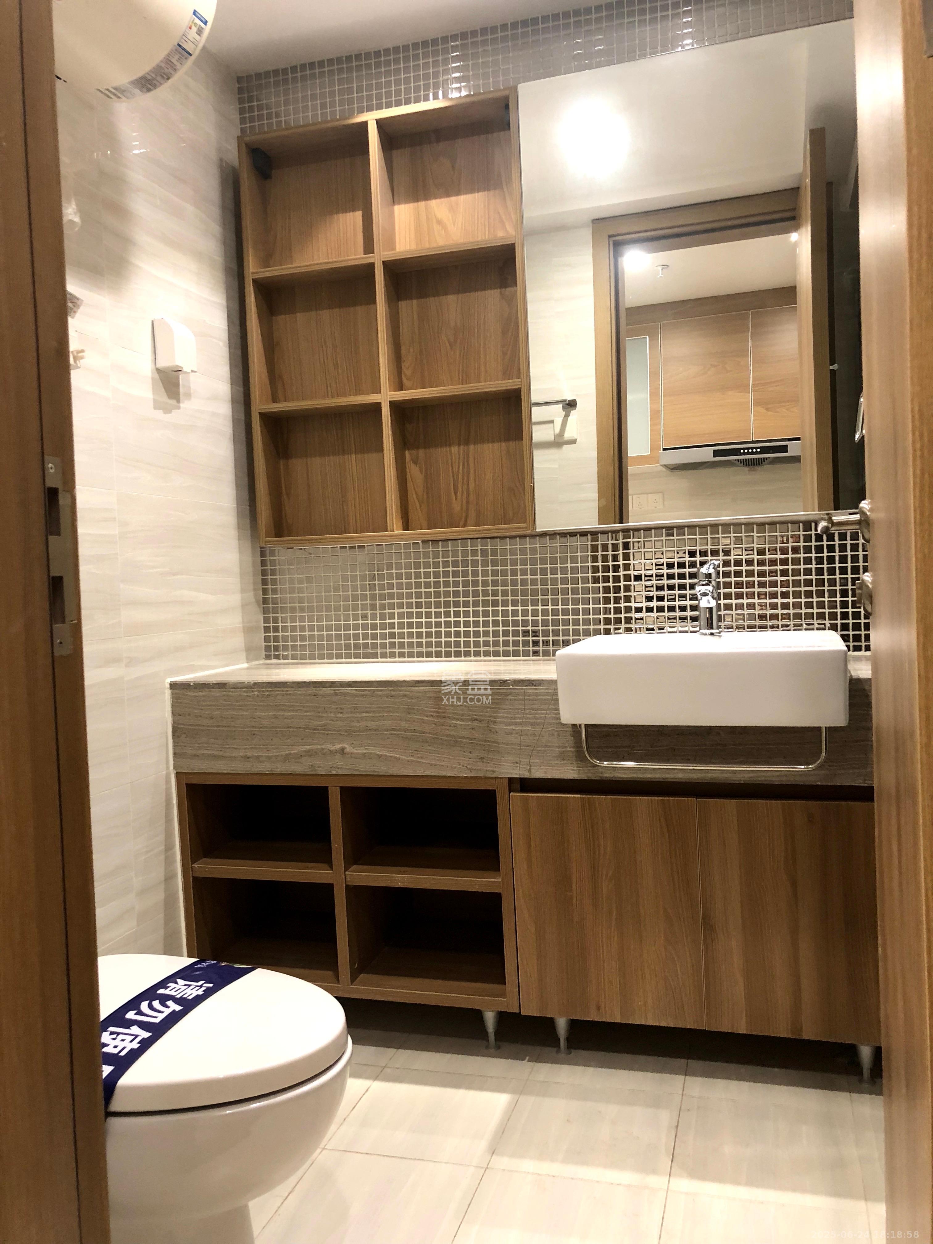 恒大翡翠华庭 1室1厅1卫 1300.0元/月 恒大翡翠华庭 1室1厅1卫 1300.0元/月室内图