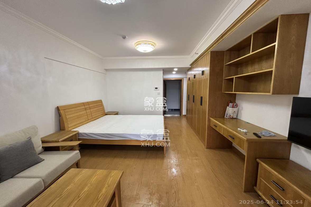 国泰九龙湾 1室1厅1卫 1400.0元/月 国泰九龙湾 1室1厅1卫 1400.0元/月室内图