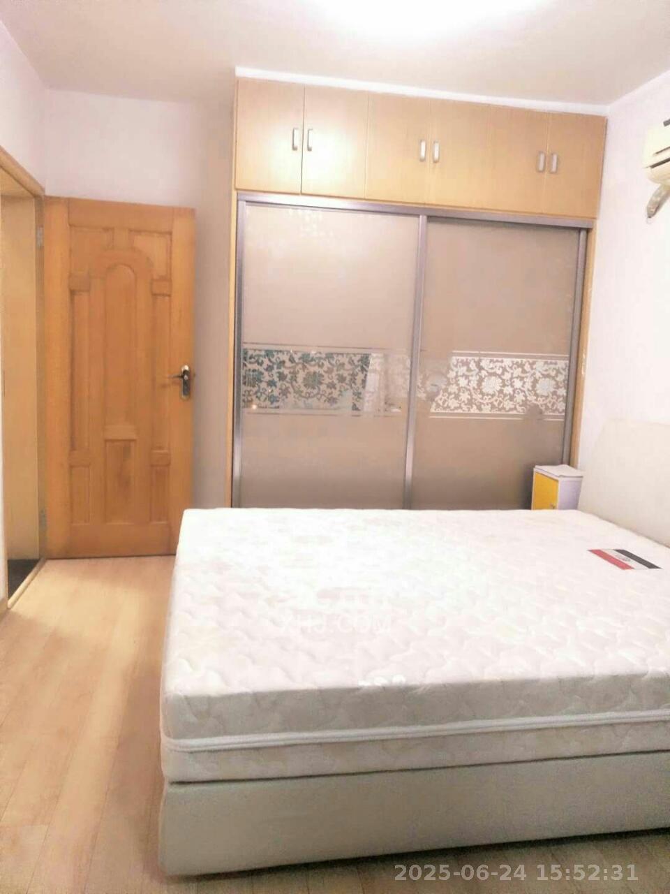 蝴蝶谷  3室2厅1卫   1800.00元/月室内图