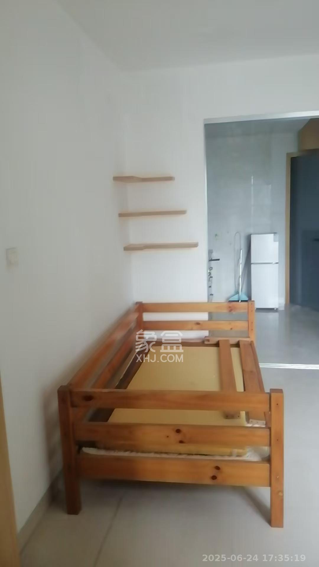 怡海星城  1室0厅0卫    1350.0元/月室内图