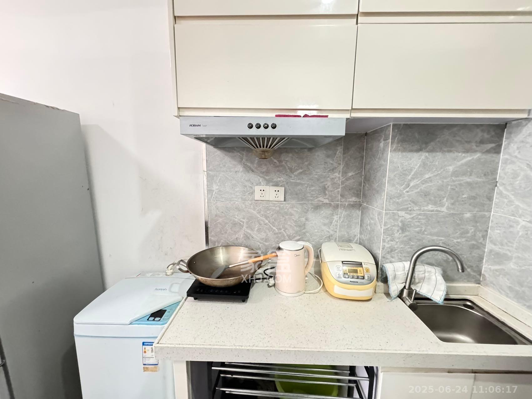 梅溪鑫苑名家  1室1厅1卫   1400.00元/月室内图