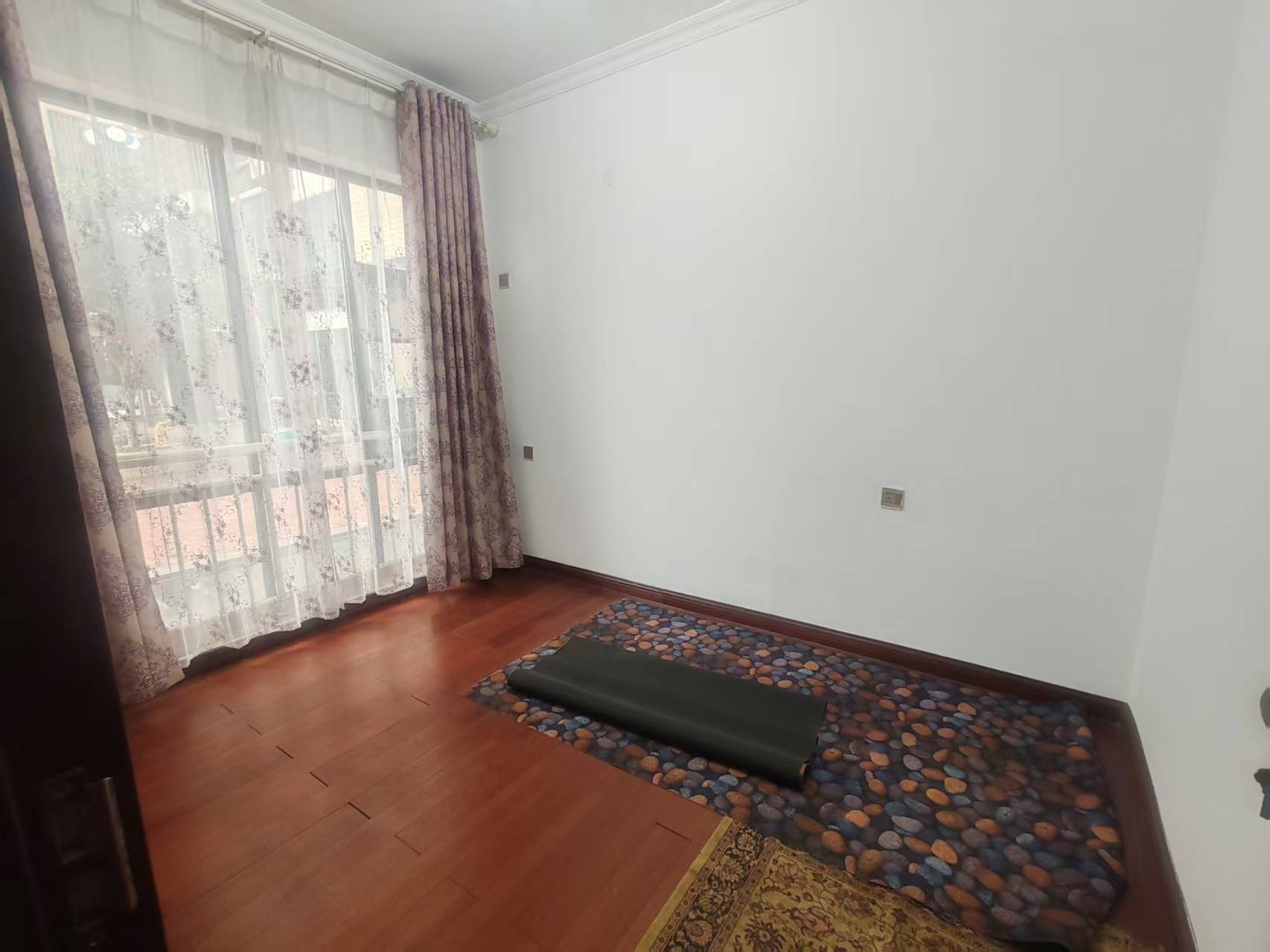 雄森国际 2室2厅1卫 43.8万 雄森国际 2室2厅1卫 43.8万客厅